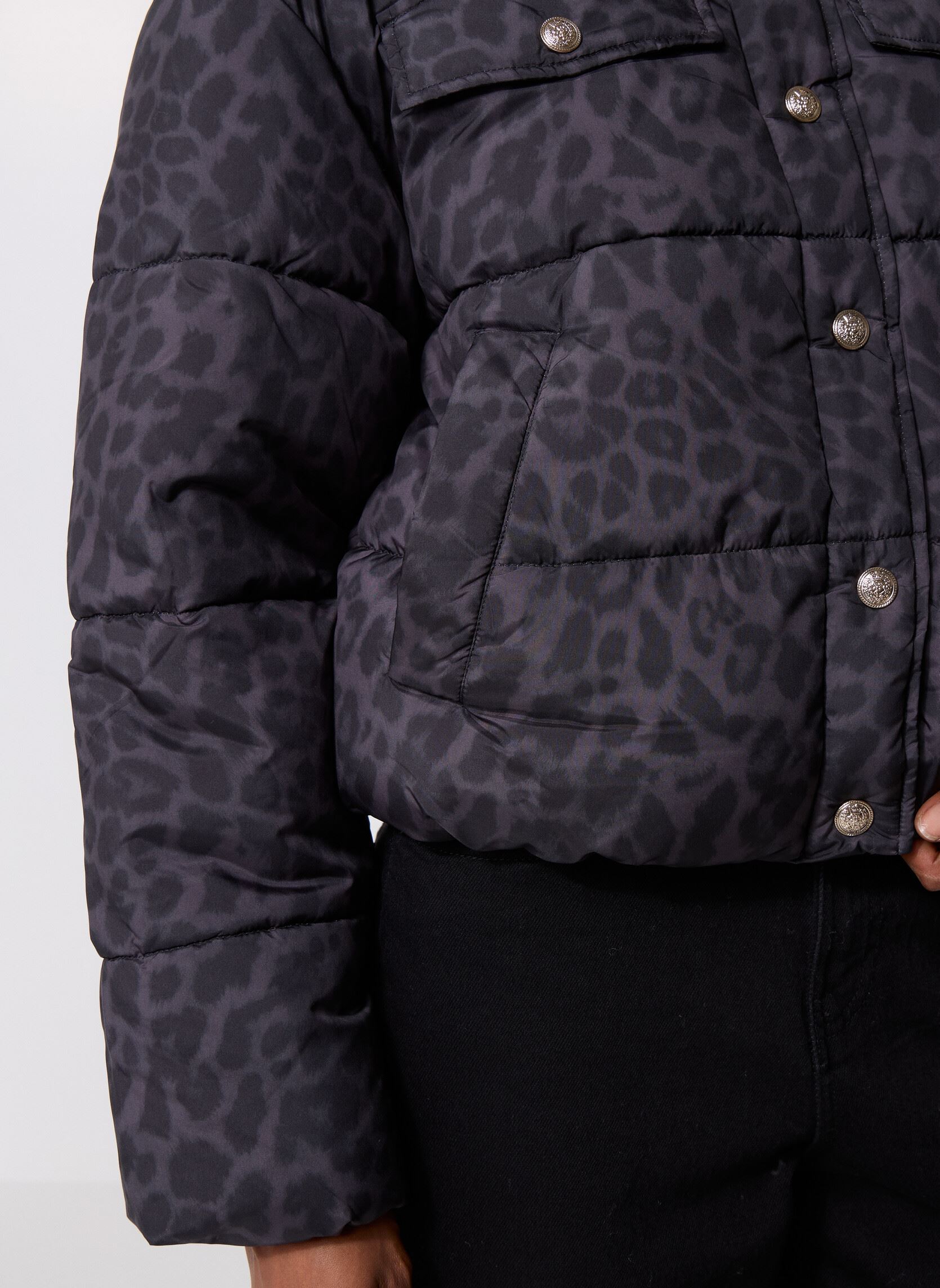 Daunenjacken Vipuff L/S Jacket damen schwarz Vila Daunenjacken Vipuff L/S Jacket damen schwarz Black Beauty