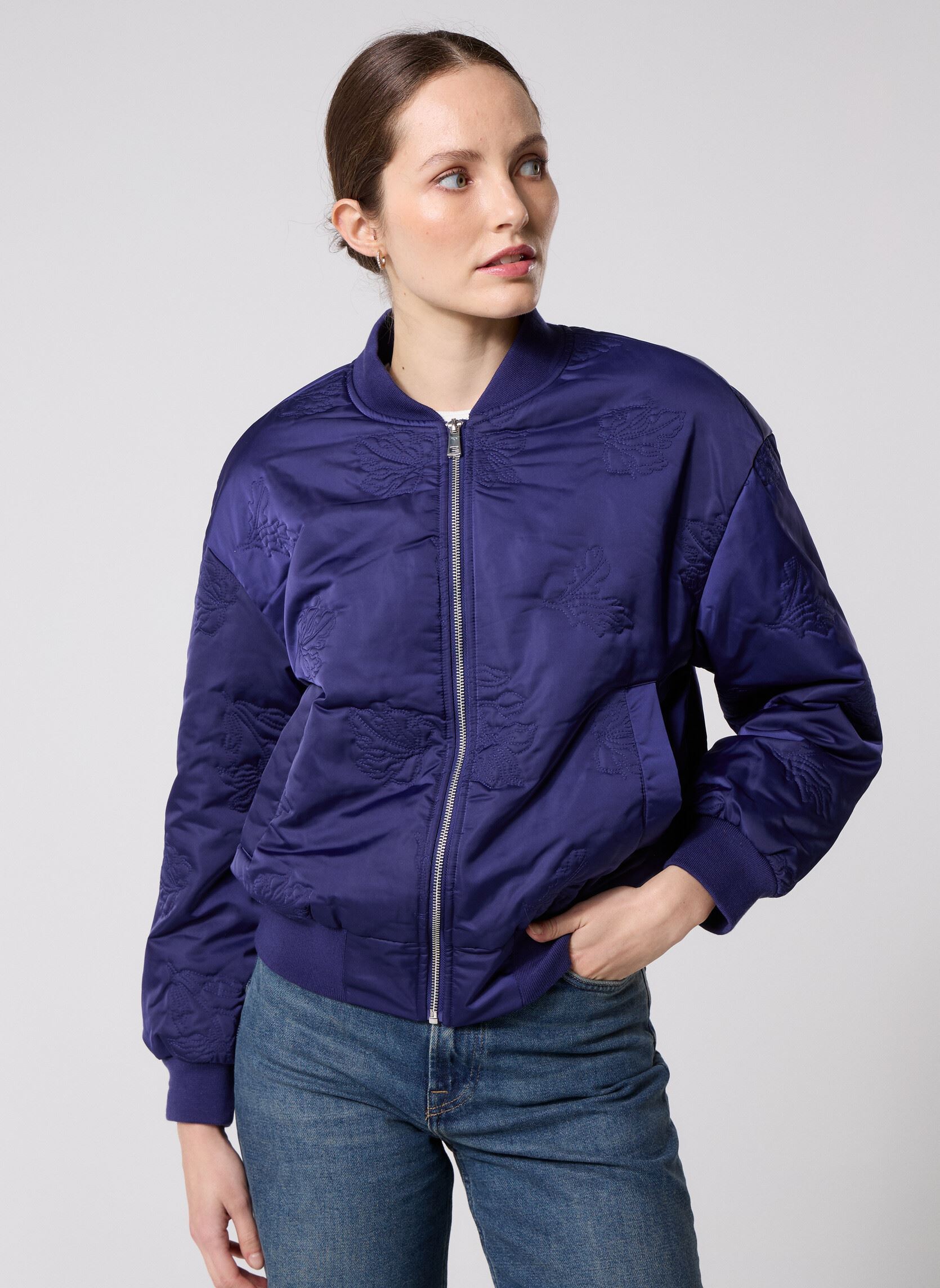 Blousons Vishona L/S Emb. Bomber Jacket femme bleu Vila Blousons Vishona L/S Emb. Bomber Jacket femme bleu Rhodonite