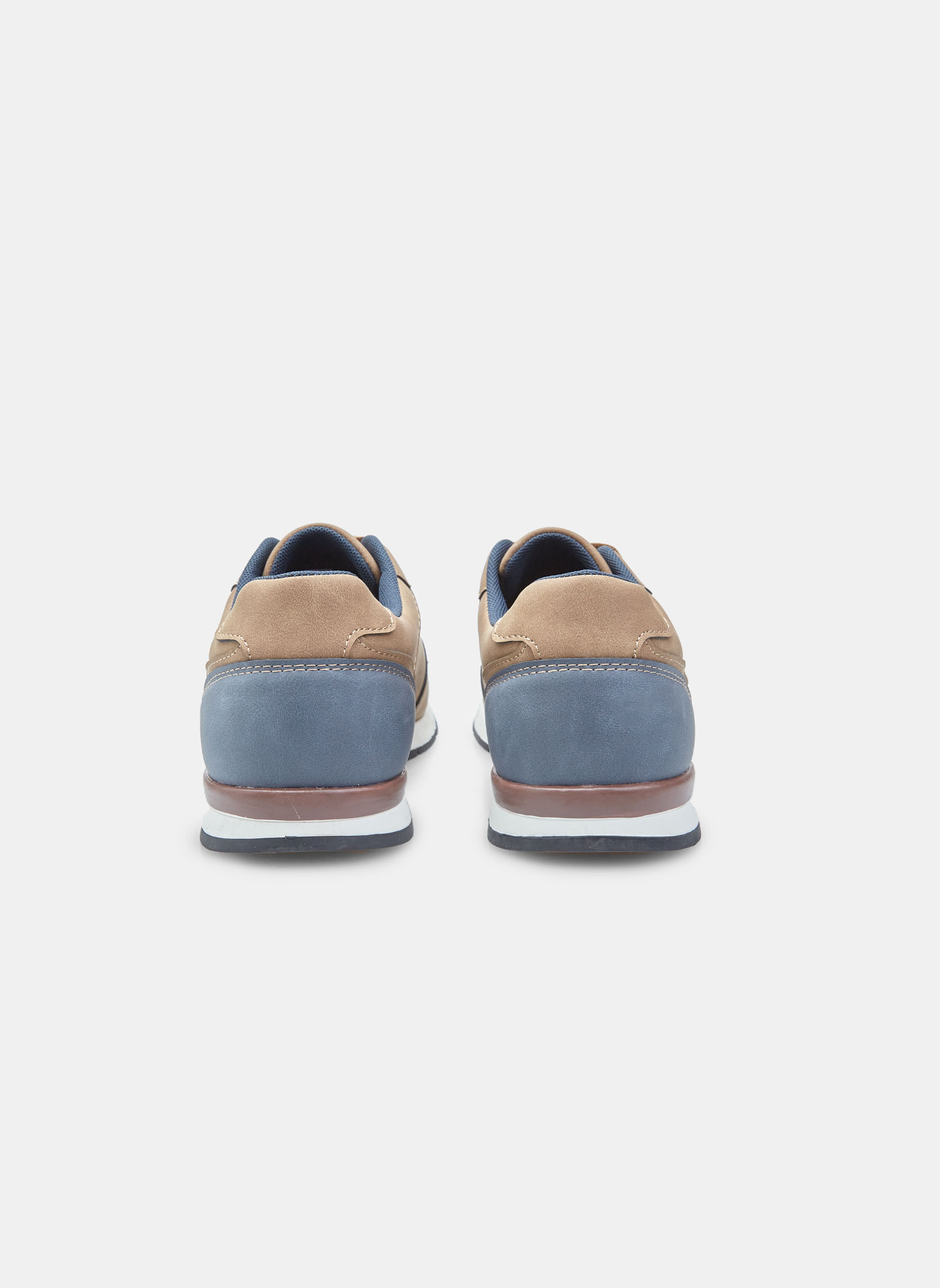 Baskets basses 8413434 homme beige Bata Baskets basses 8413434 homme beige Beige