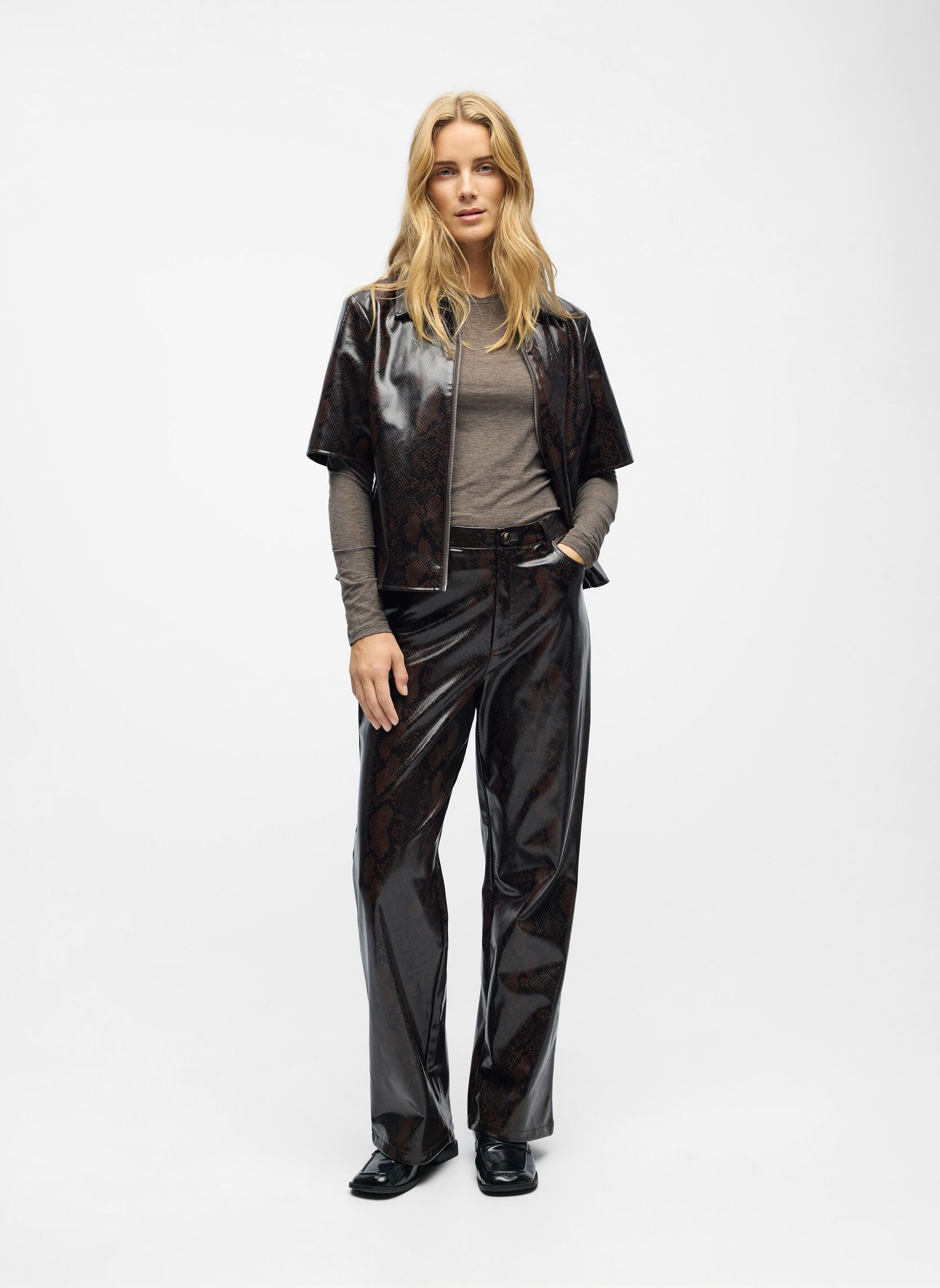 Rechte broeken Objebba Hw Straight Snake Pant 141 dames bruin OBJECT Rechte broeken Objebba Hw Straight Snake Pant 141 dames bruin Seal brown