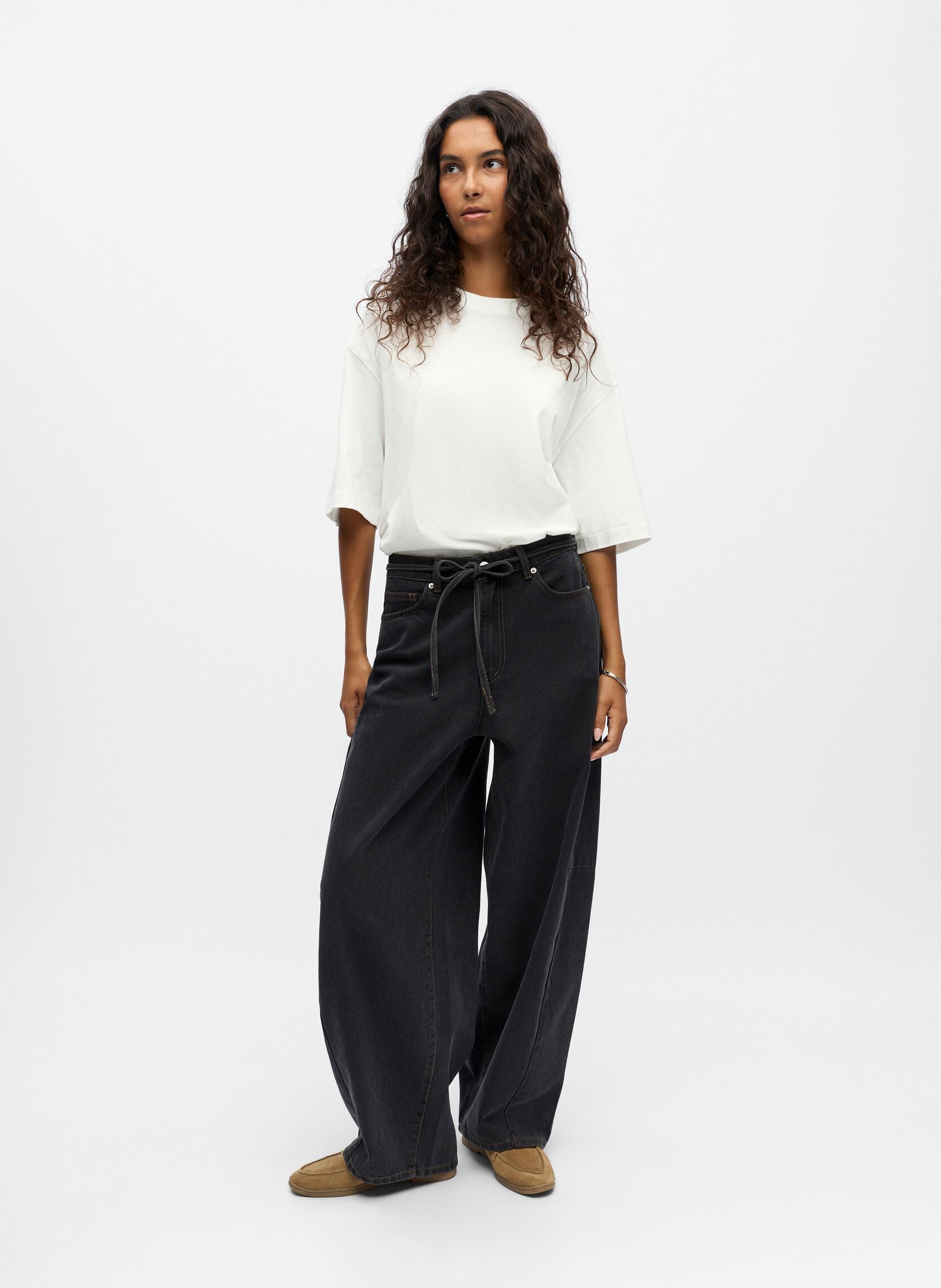 Wijde jeans / Flared Jeans Objmoji Elsa Mw Super Barrel Jeans 141 dames zwart OBJECT Wijde jeans / Flared Jeans Objmoji Elsa Mw Super Barrel Jeans 141 dames zwart Black Denim