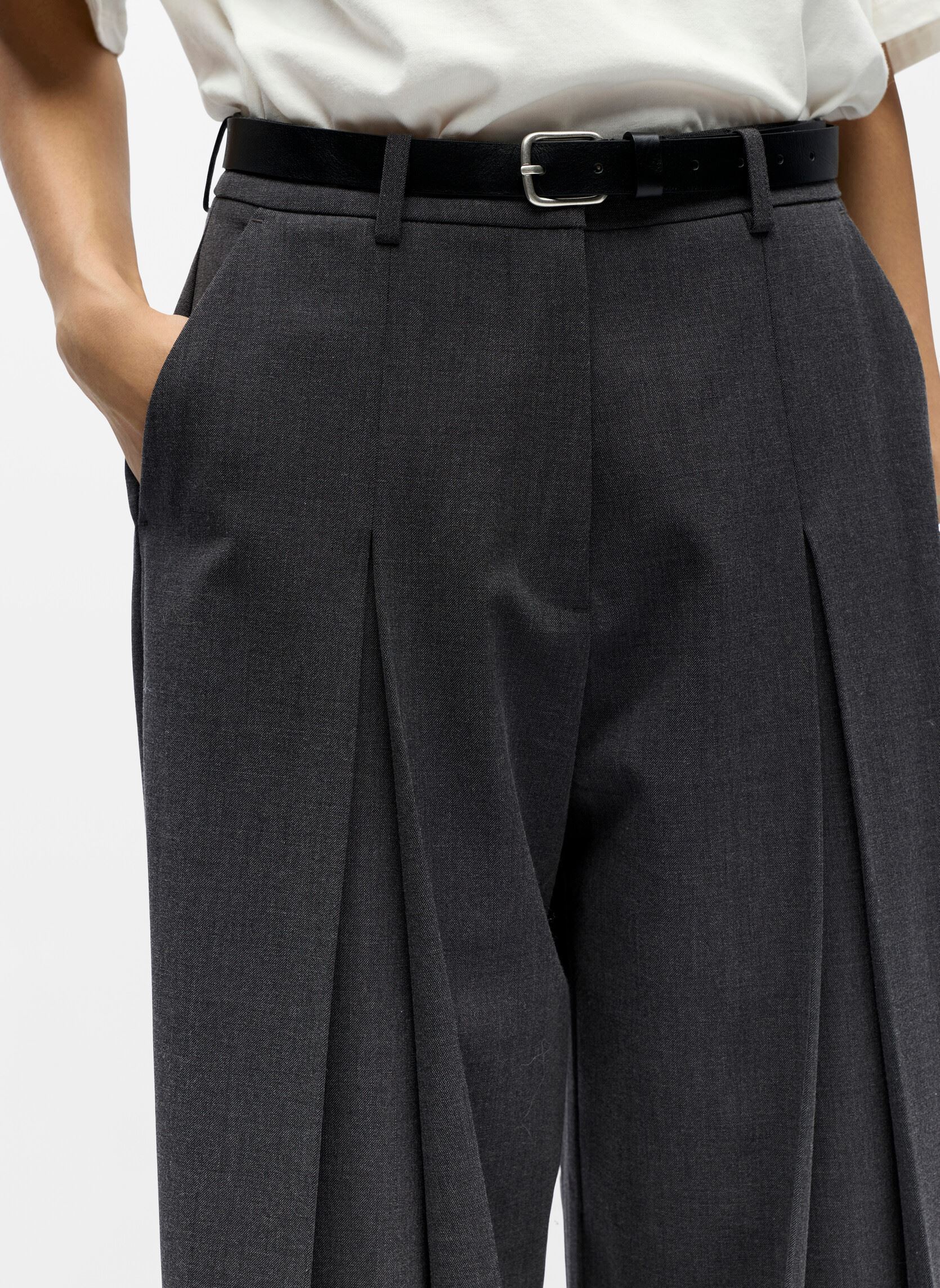 Pantalons larges Objmathilda Hw Lo Pant 141 femme gris OBJECT Pantalons larges Objmathilda Hw Lo Pant 141 femme gris Dark Grey Melange