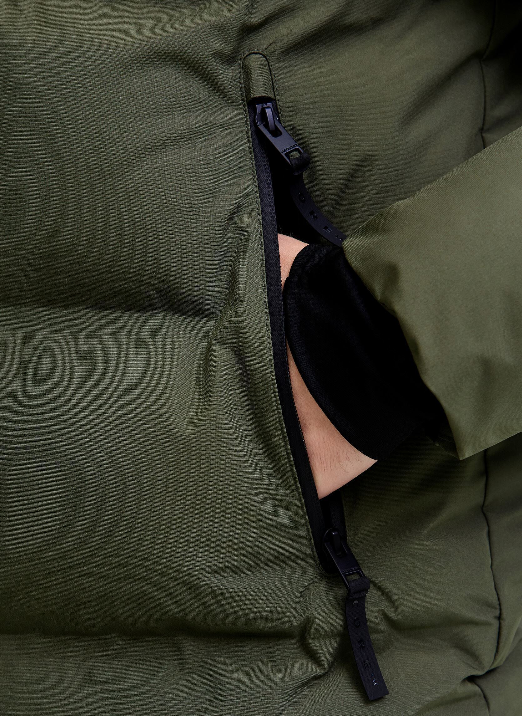 Gewatteerde jassen Jcofusion Puffer Jacket heren groen Jack & Jones Gewatteerde jassen Jcofusion Puffer Jacket heren groen GRAPE LEAF