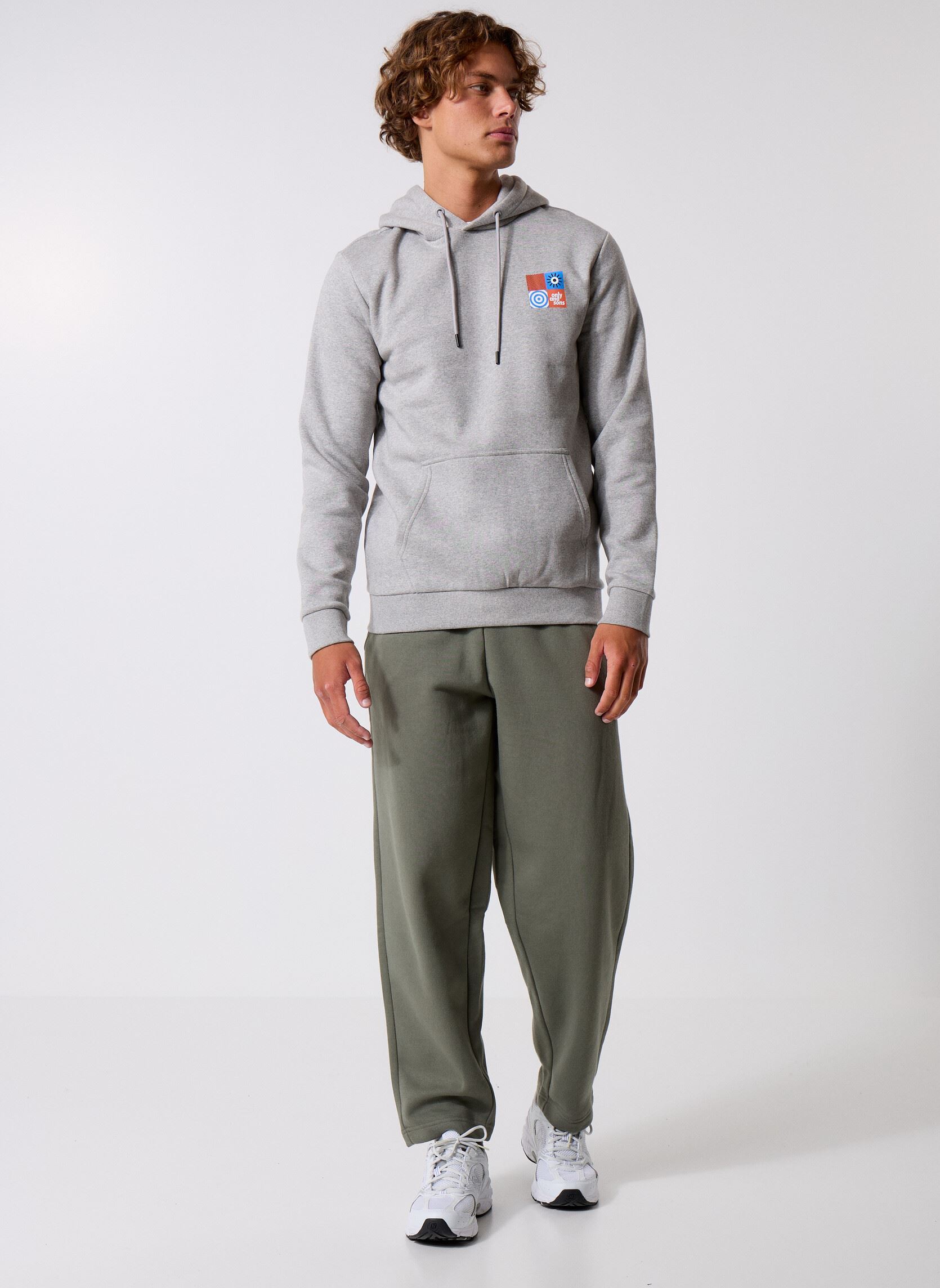 Sweats à capuche ONSCERES LISBAO REG LS HOODIE SWEAT homme gris Only & Sons Sweats à capuche ONSCERES LISBAO REG LS HOODIE SWEAT homme gris LIGHT GREY MELANGE