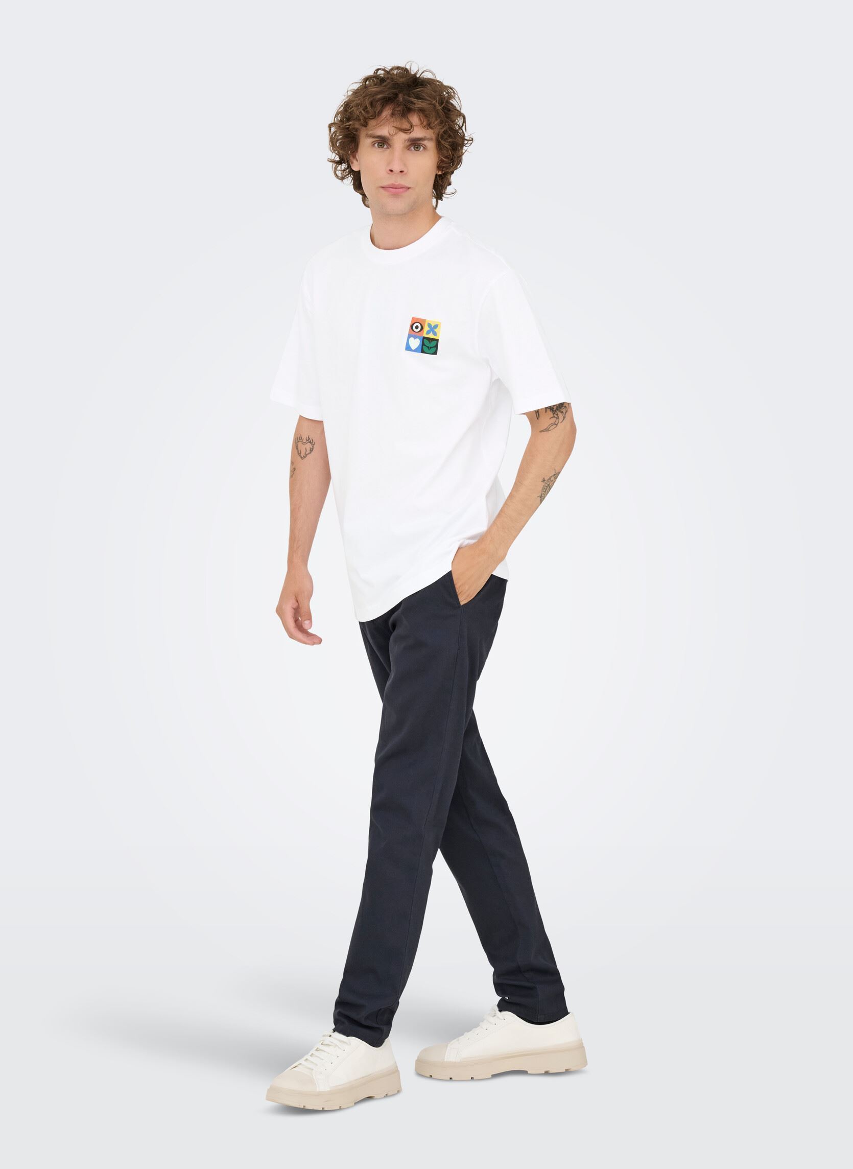 Tee-shirts manches courtes ONSFRED GIROUD RLX SS TEE homme blanc Only & Sons Tee-shirts manches courtes ONSFRED GIROUD RLX SS TEE homme blanc BRIGHT WHITE