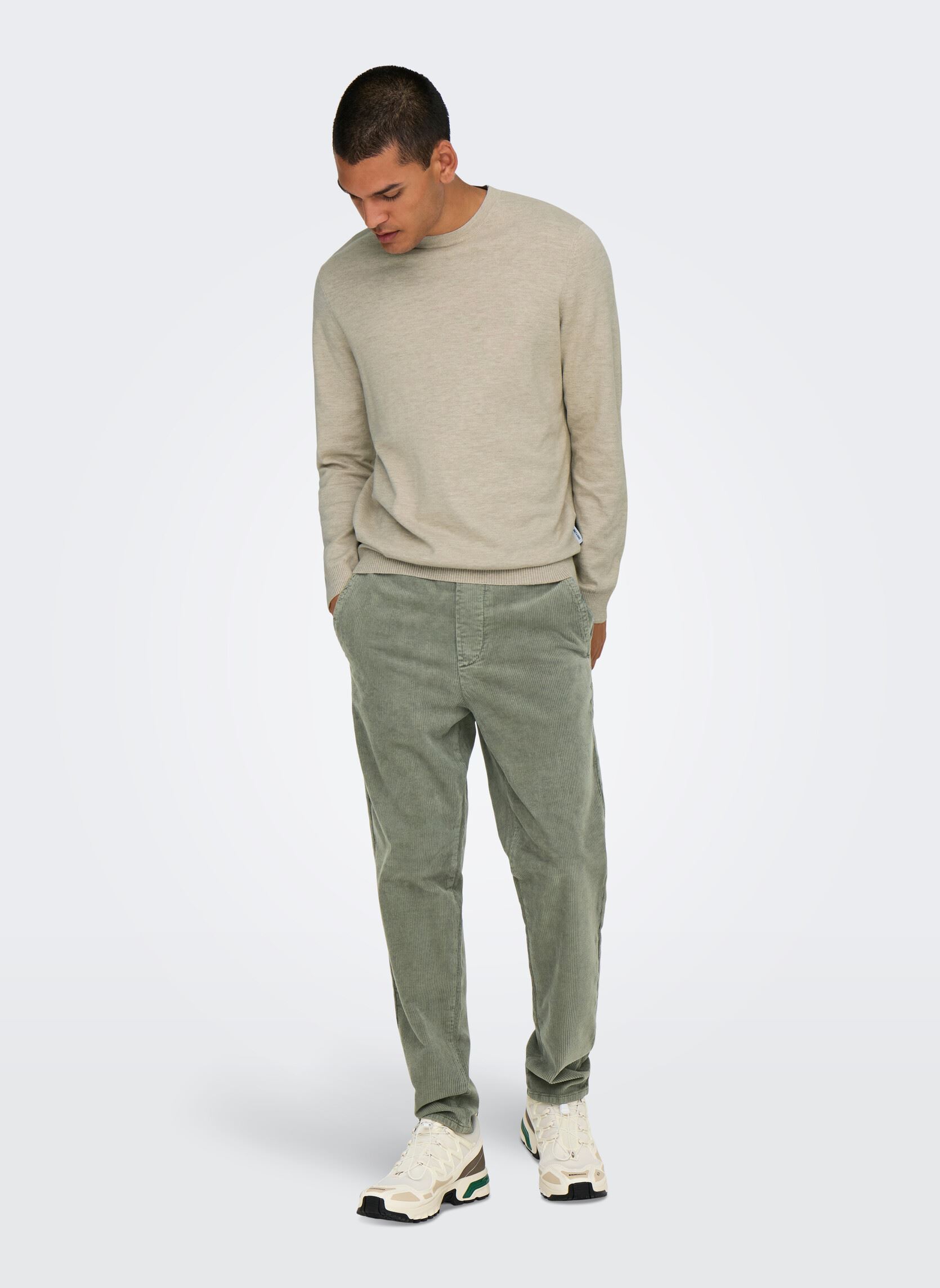 Pantalons slim ONSLINUS TAP CORDUROY 0185 PANT NOOS homme vert Only & Sons Pantalons slim ONSLINUS TAP CORDUROY 0185 PANT NOOS homme vert CASTOR GRAY