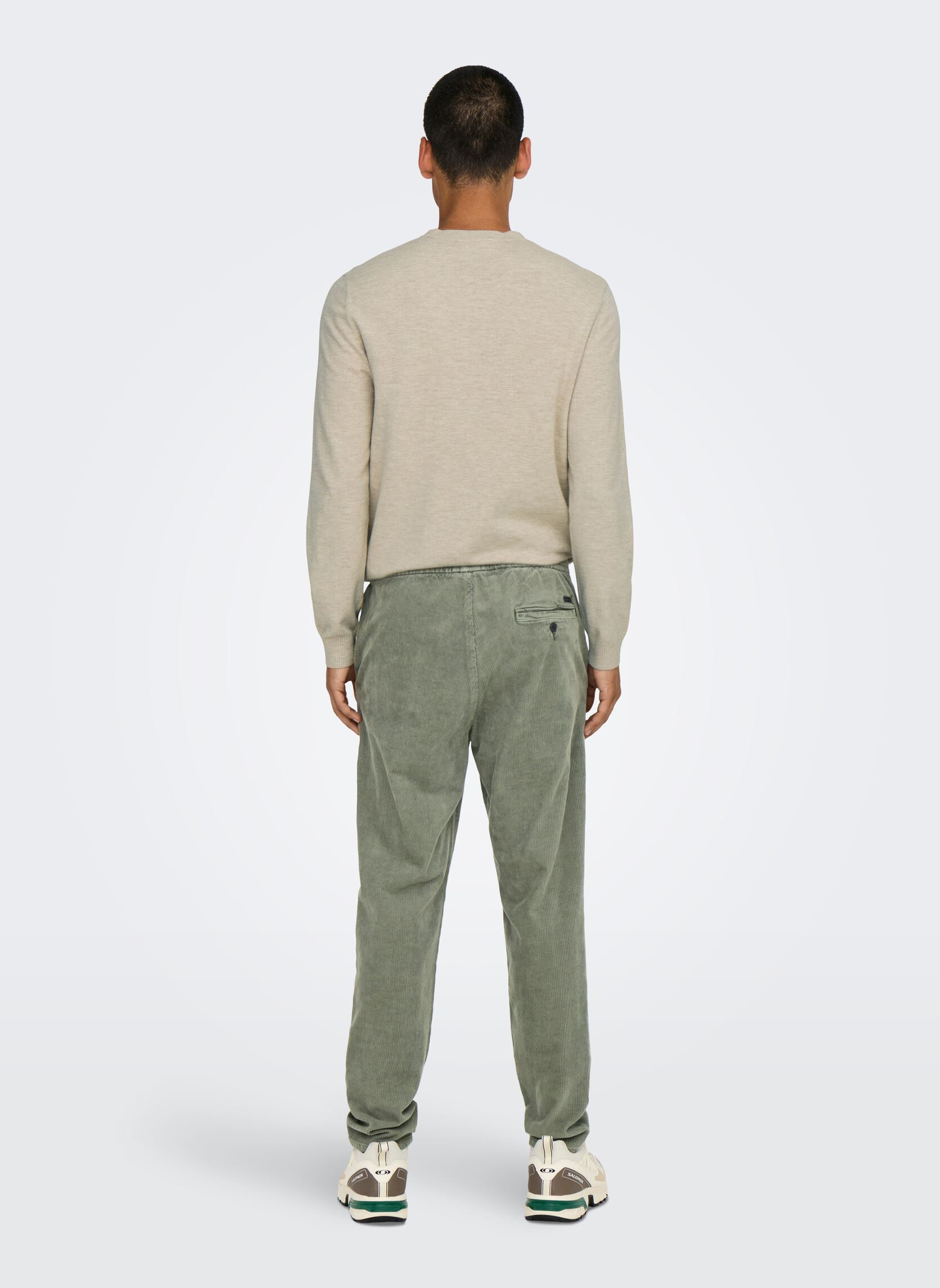 Pantalons slim ONSLINUS TAP CORDUROY 0185 PANT NOOS homme vert Only & Sons Pantalons slim ONSLINUS TAP CORDUROY 0185 PANT NOOS homme vert CASTOR GRAY