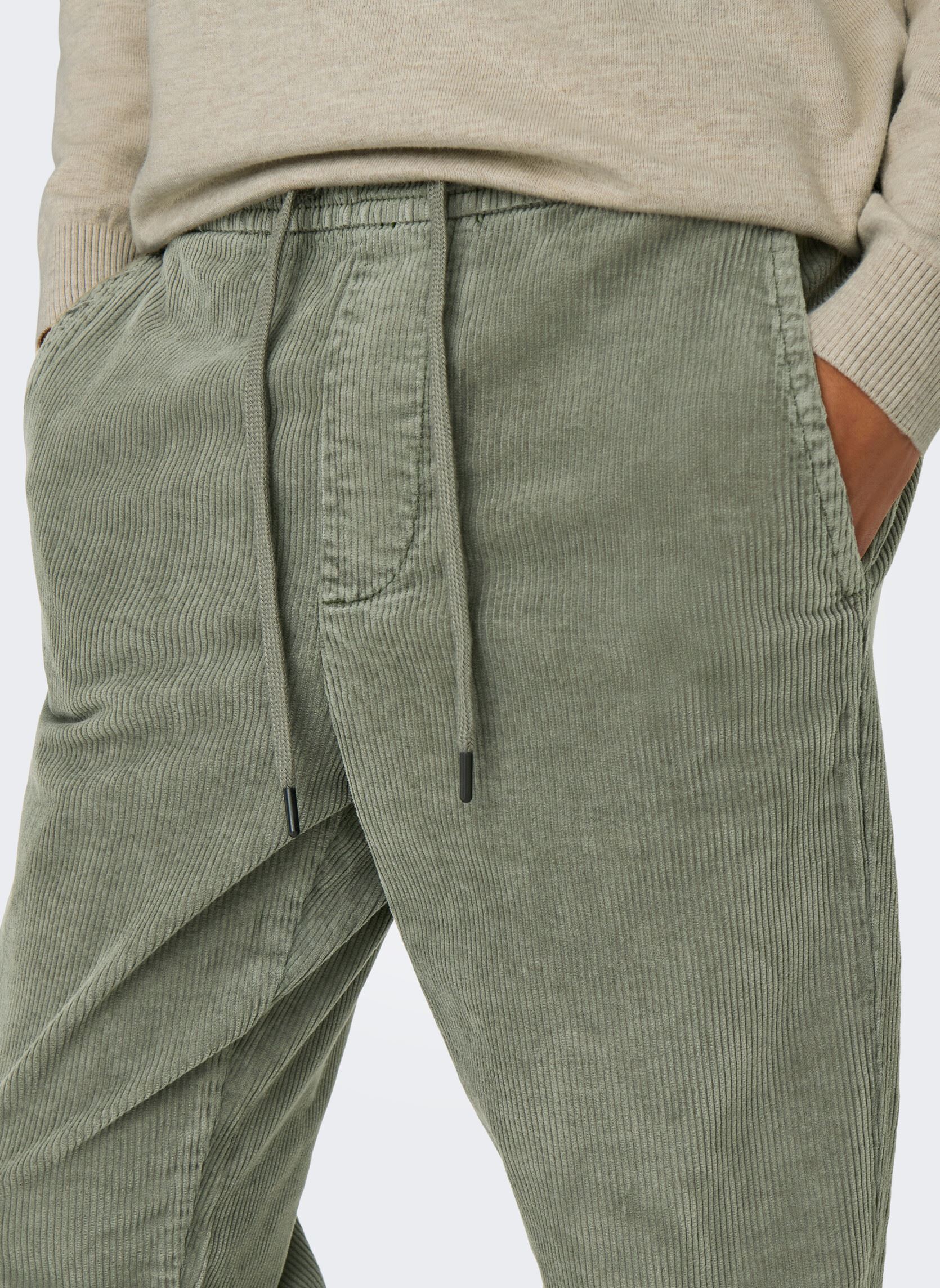 Pantalons slim ONSLINUS TAP CORDUROY 0185 PANT NOOS homme vert Only & Sons Pantalons slim ONSLINUS TAP CORDUROY 0185 PANT NOOS homme vert CASTOR GRAY