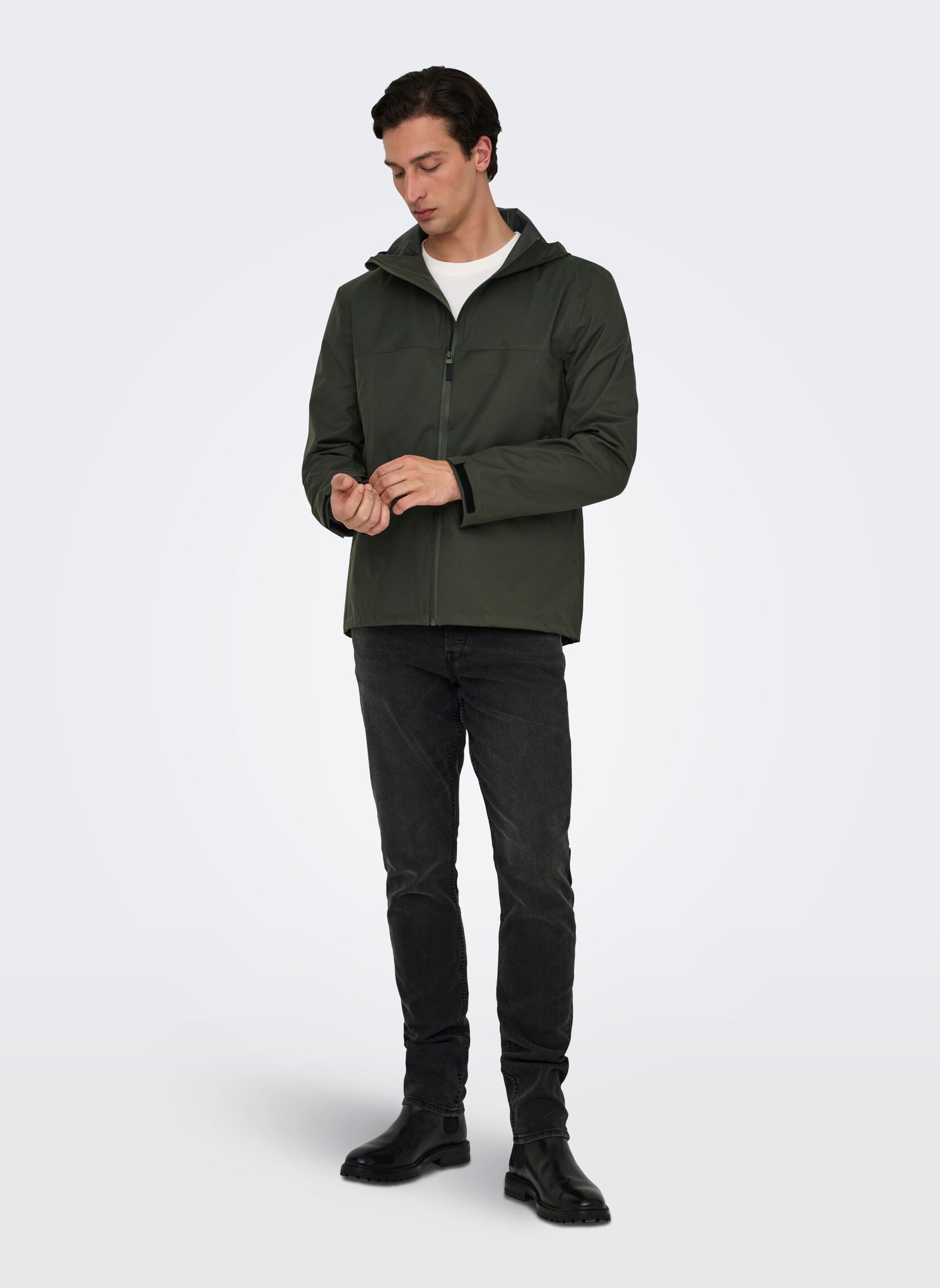 Windjacks ONSLUKE WATERPROOF JACKET OTW VD heren groen Only & Sons Windjacks ONSLUKE WATERPROOF JACKET OTW VD heren groen PEAT