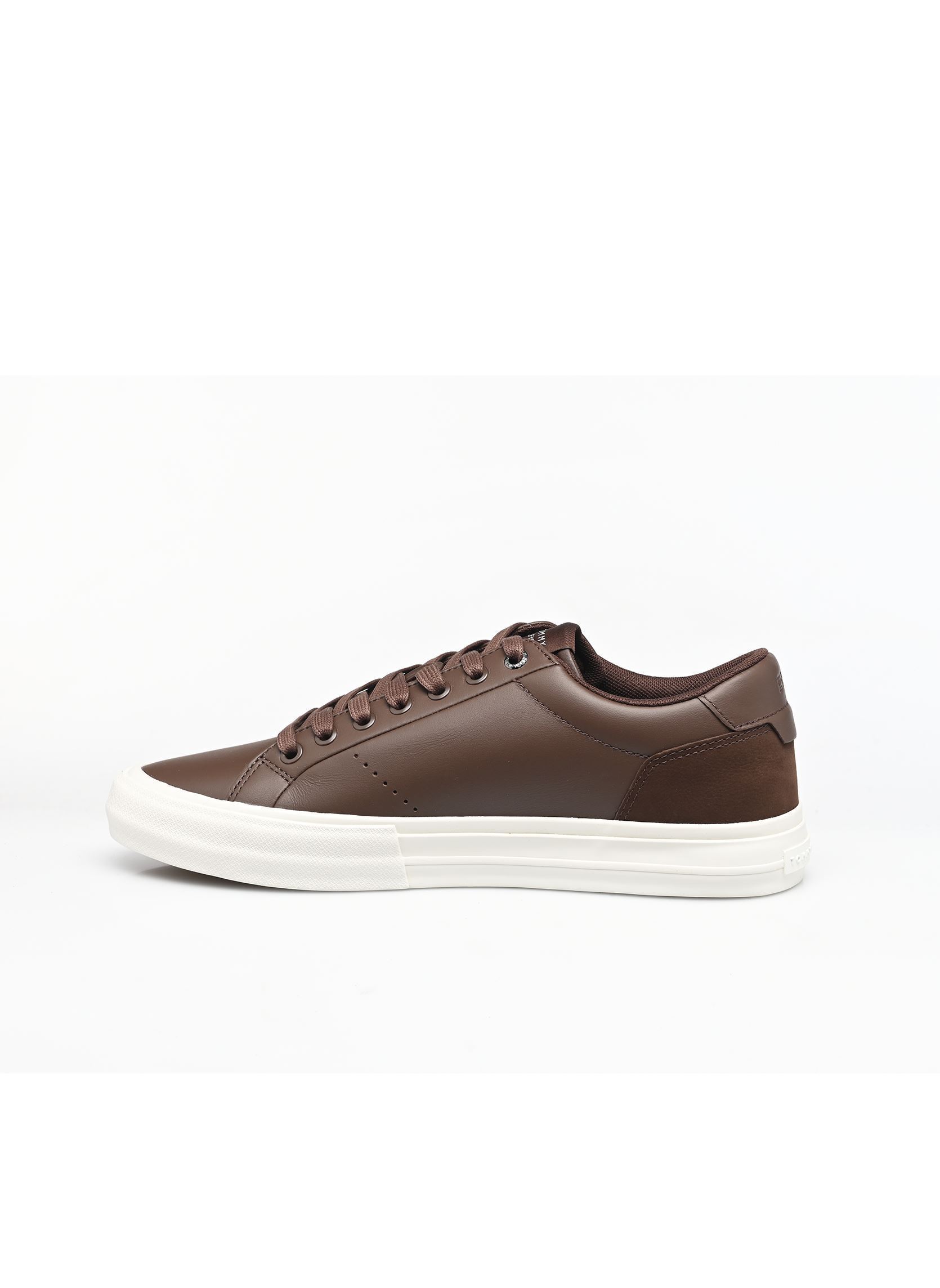 Baskets TH HI VULC LTH STREET homme marron Tommy Hilfiger Baskets TH HI VULC LTH STREET homme marron BROWN