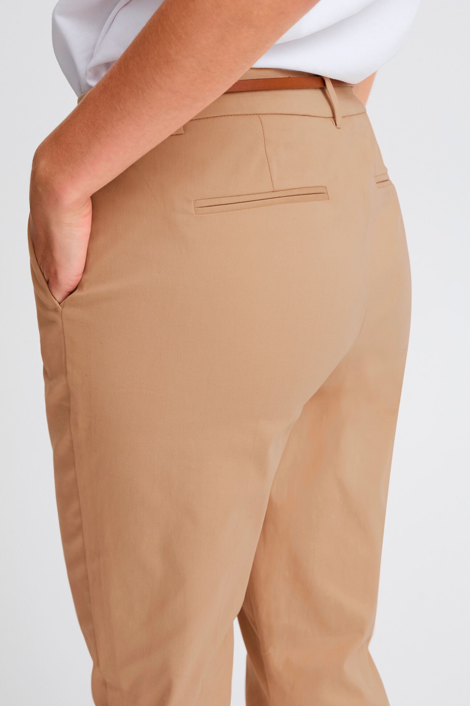 Broeken BYDAYS CIGARET PANTS 2 dames beige B-Young Broeken BYDAYS CIGARET PANTS 2 dames beige Nomad