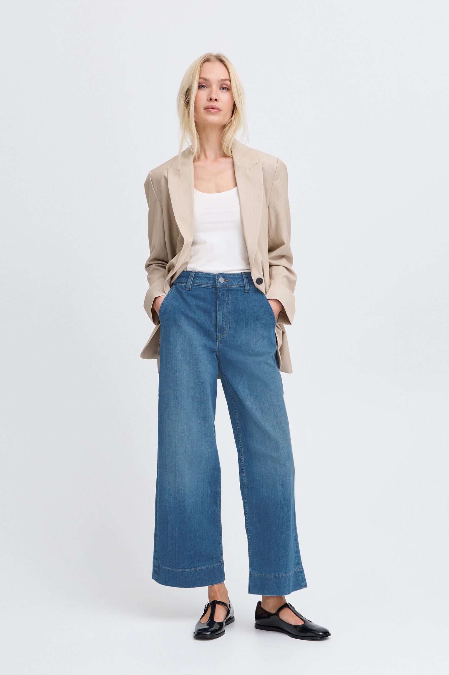Wijde jeans / Flared Jeans BYKOMMA CROPPED JEANS dames blauw B-Young Wijde jeans / Flared Jeans BYKOMMA CROPPED JEANS dames blauw Ligth Blue Denim