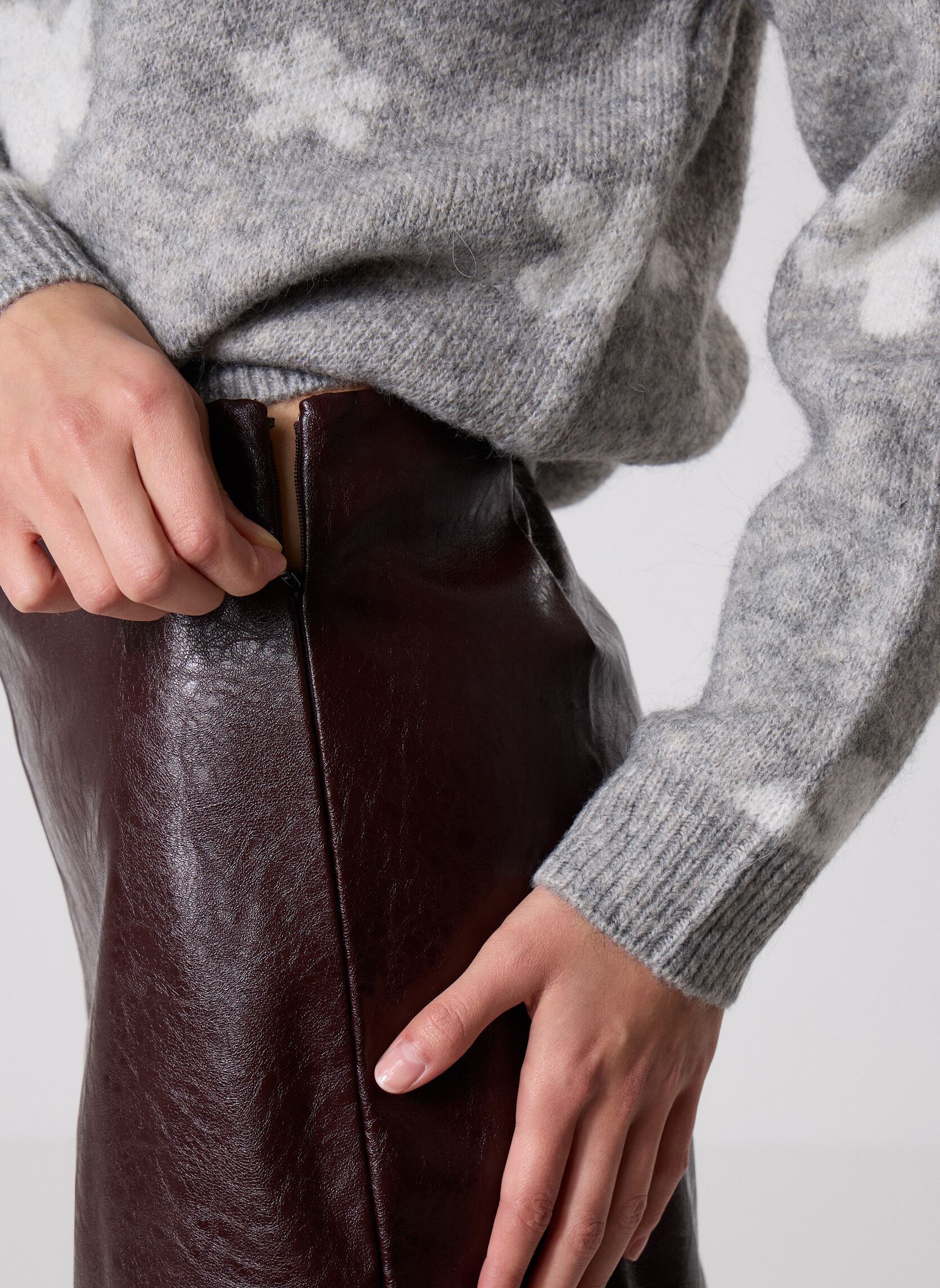 Jupes courtes BYDAINA SKIRT femme marron B-Young Jupes courtes BYDAINA SKIRT femme marron CHOCOLATE PLUM