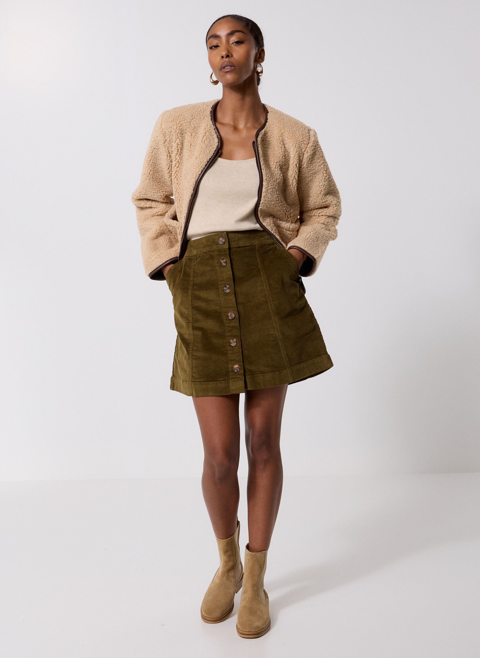 Korte rokken BYDASIK A SHORT SKIRT dames groen B-Young Korte rokken BYDASIK A SHORT SKIRT dames groen Military olive