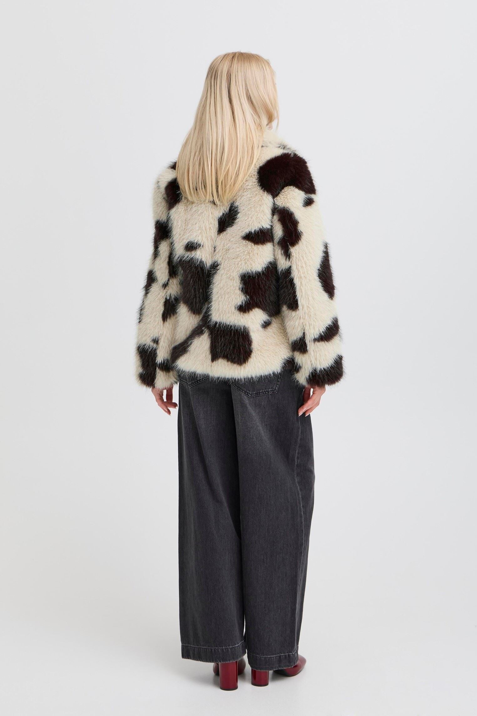 Mantels BYBEMIO COAT dames beige B-Young Mantels BYBEMIO COAT dames beige BIRK COW FAKE FUR