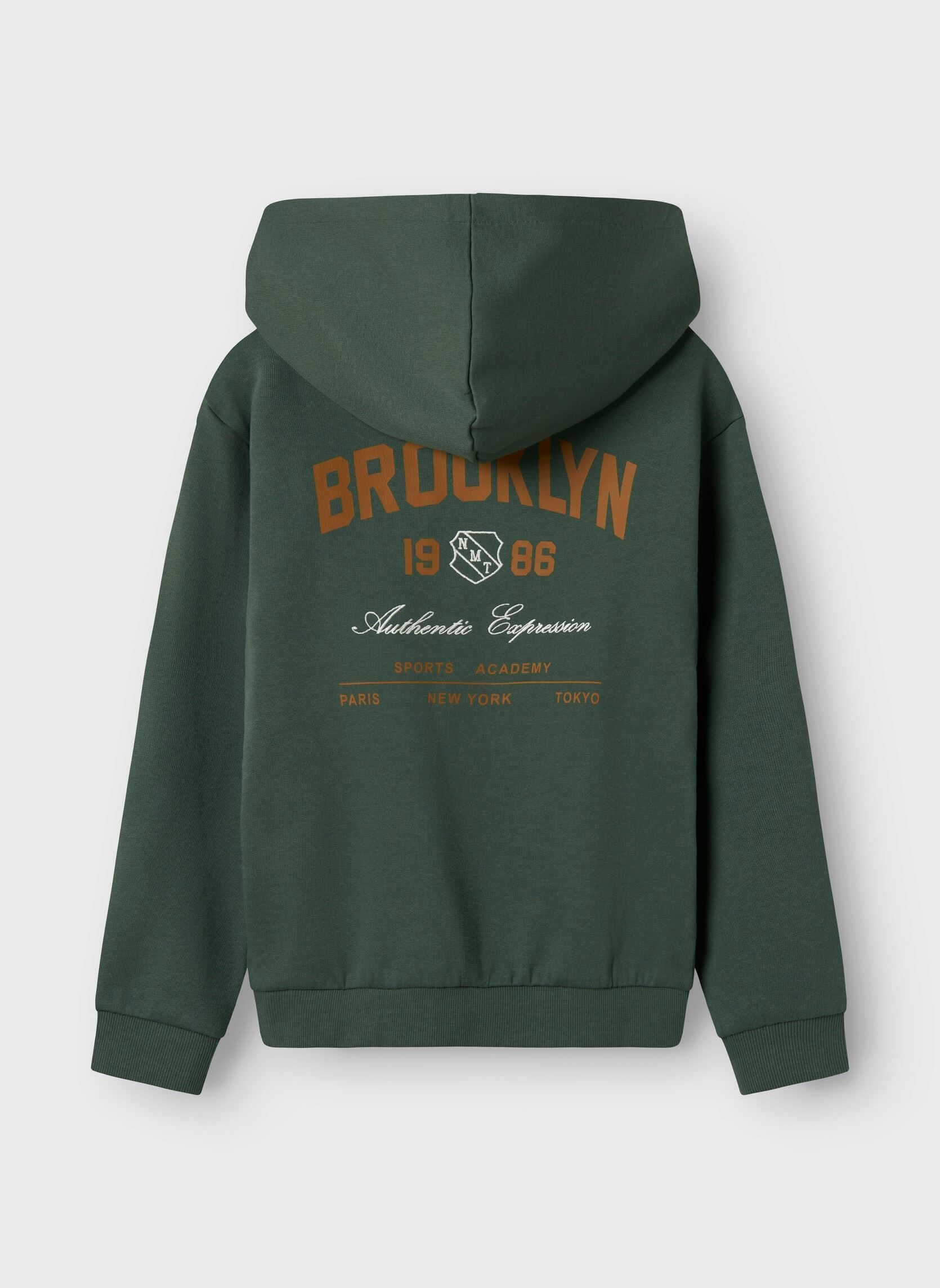 Sweats à capuche Nkmnewi Ls Nreg Sweat Wh Bru garçon vert Name it Sweats à capuche Nkmnewi Ls Nreg Sweat Wh Bru garçon vert GARDEN TOPIARY