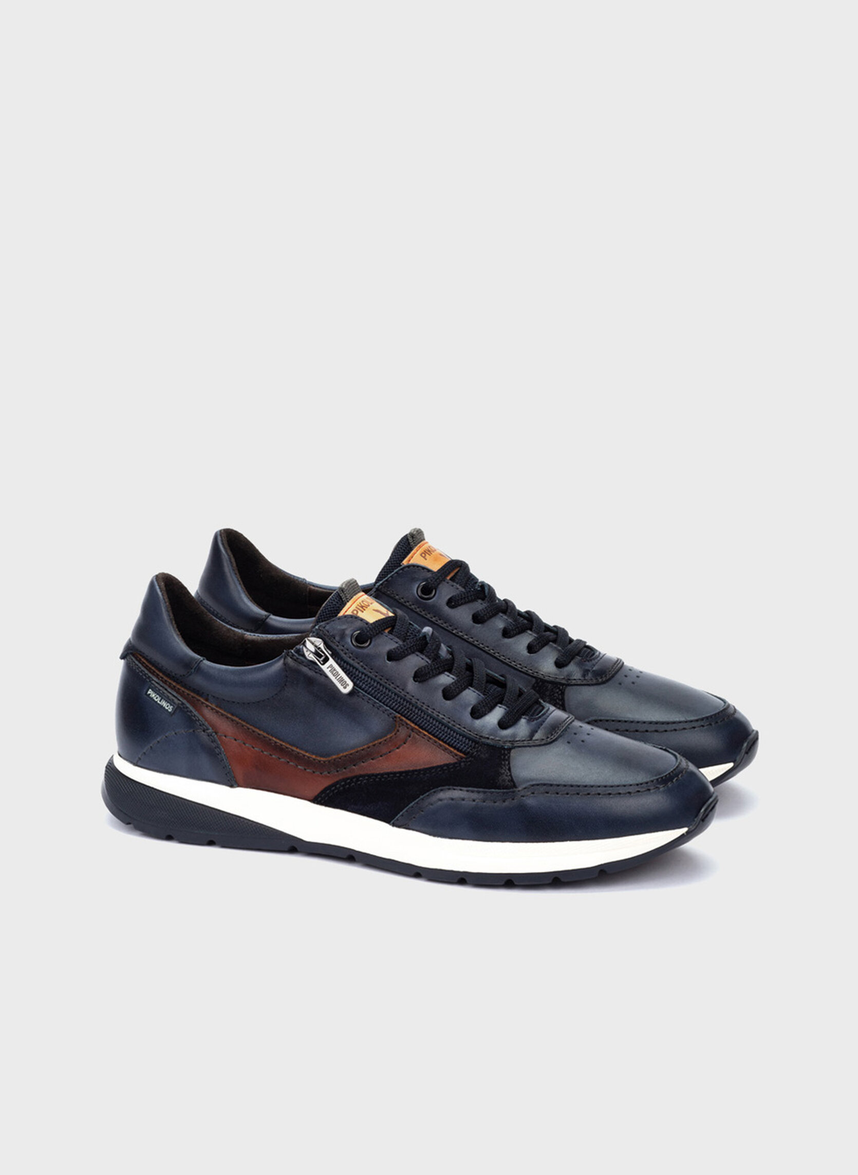 Baskets basses GETAFE homme bleu Pikolinos Baskets basses GETAFE homme bleu Bleu