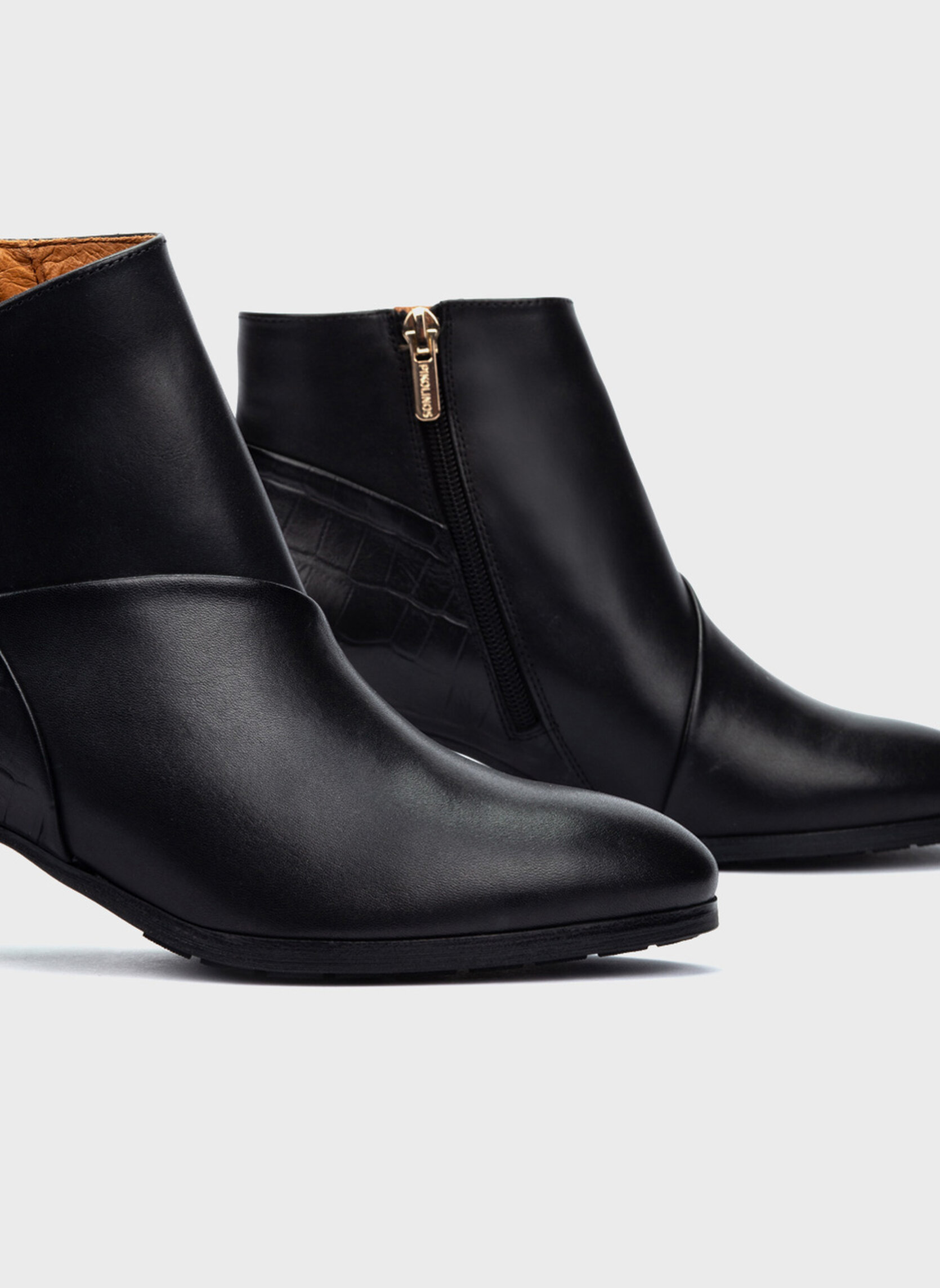 Bottines basses CALAFAT femme noir Pikolinos Bottines basses CALAFAT femme noir Noir