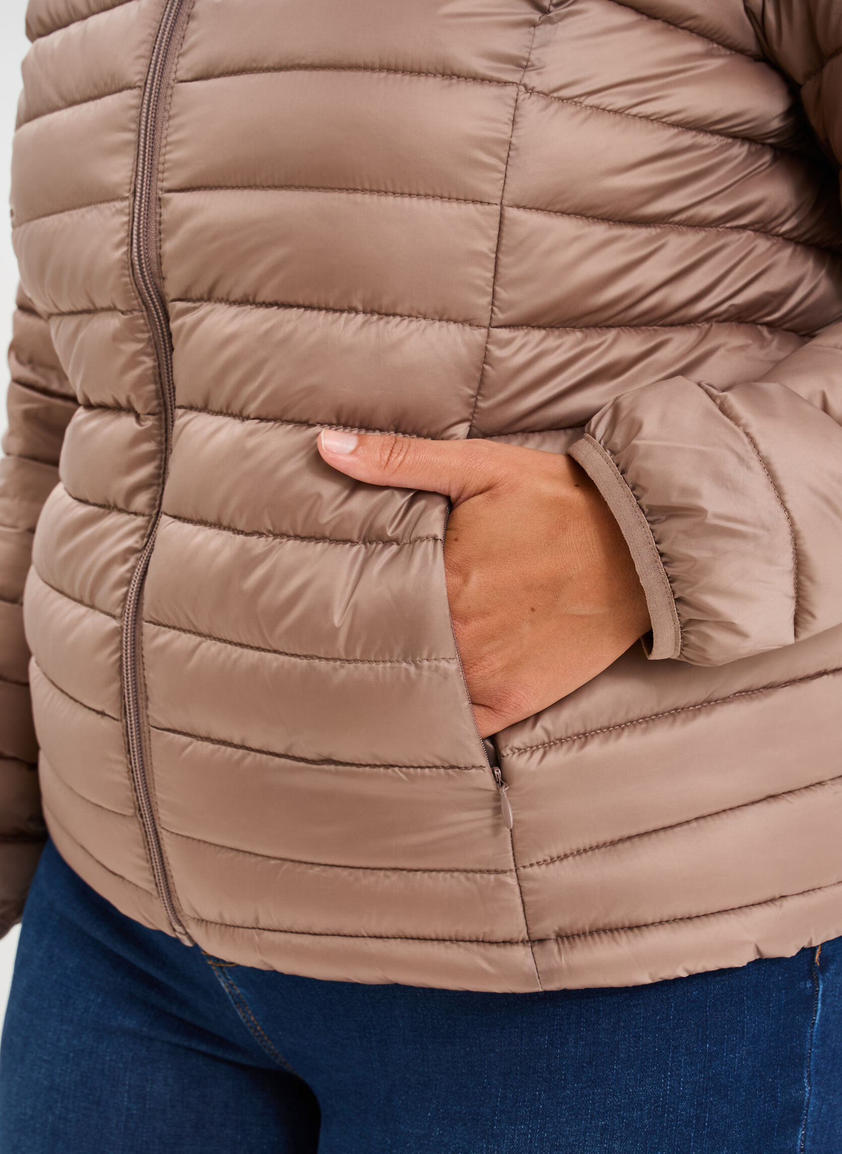 Doudounes Doudoune - MOD3_COCOON_RCRE femme beige CREEKS Doudounes Doudoune - MOD3_COCOON_RCRE femme beige Beige