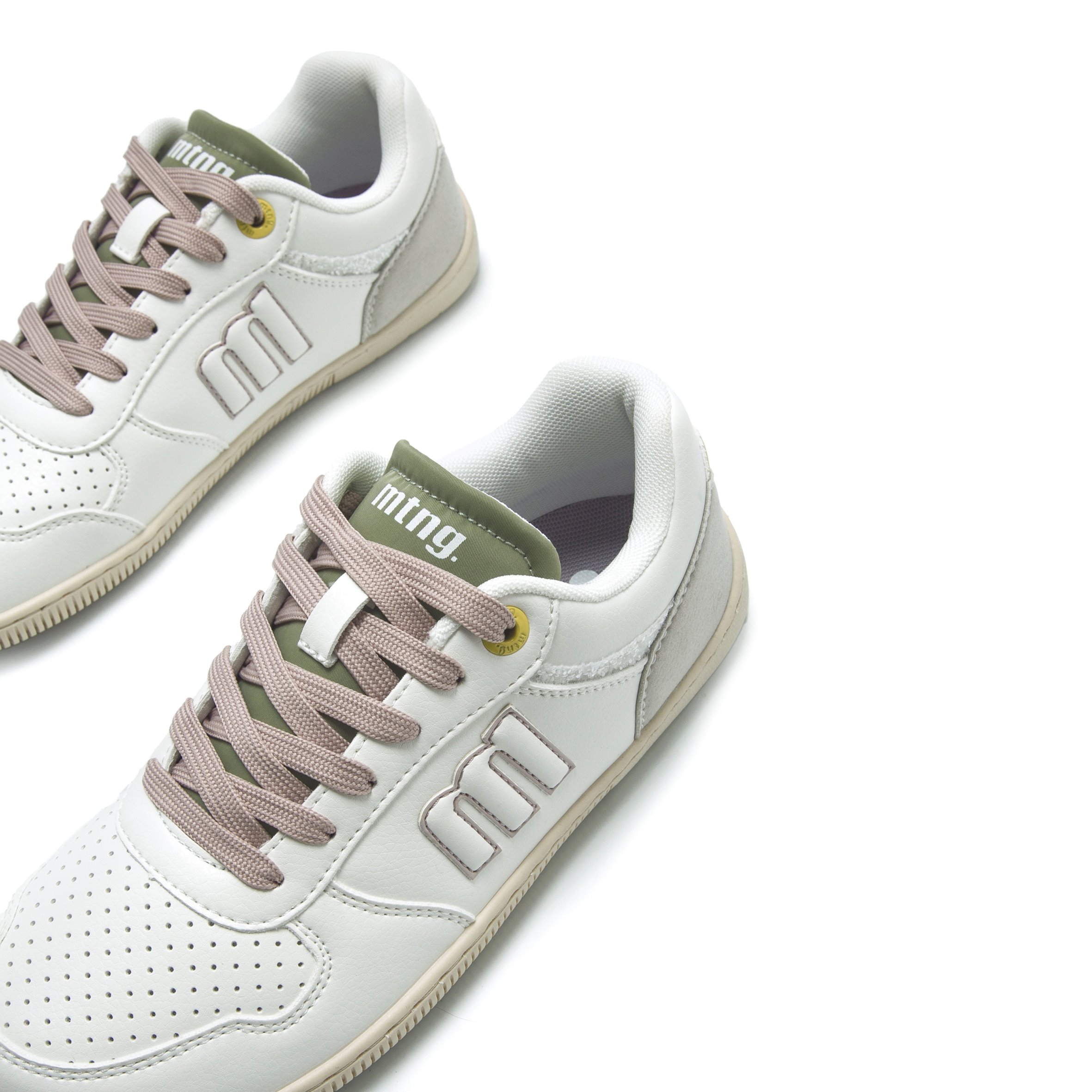 Baskets basses Sneakers Femme MTNG FREE ARIA marron femme blanc MTNG Baskets basses Sneakers Femme MTNG FREE ARIA marron femme blanc Blanc mat