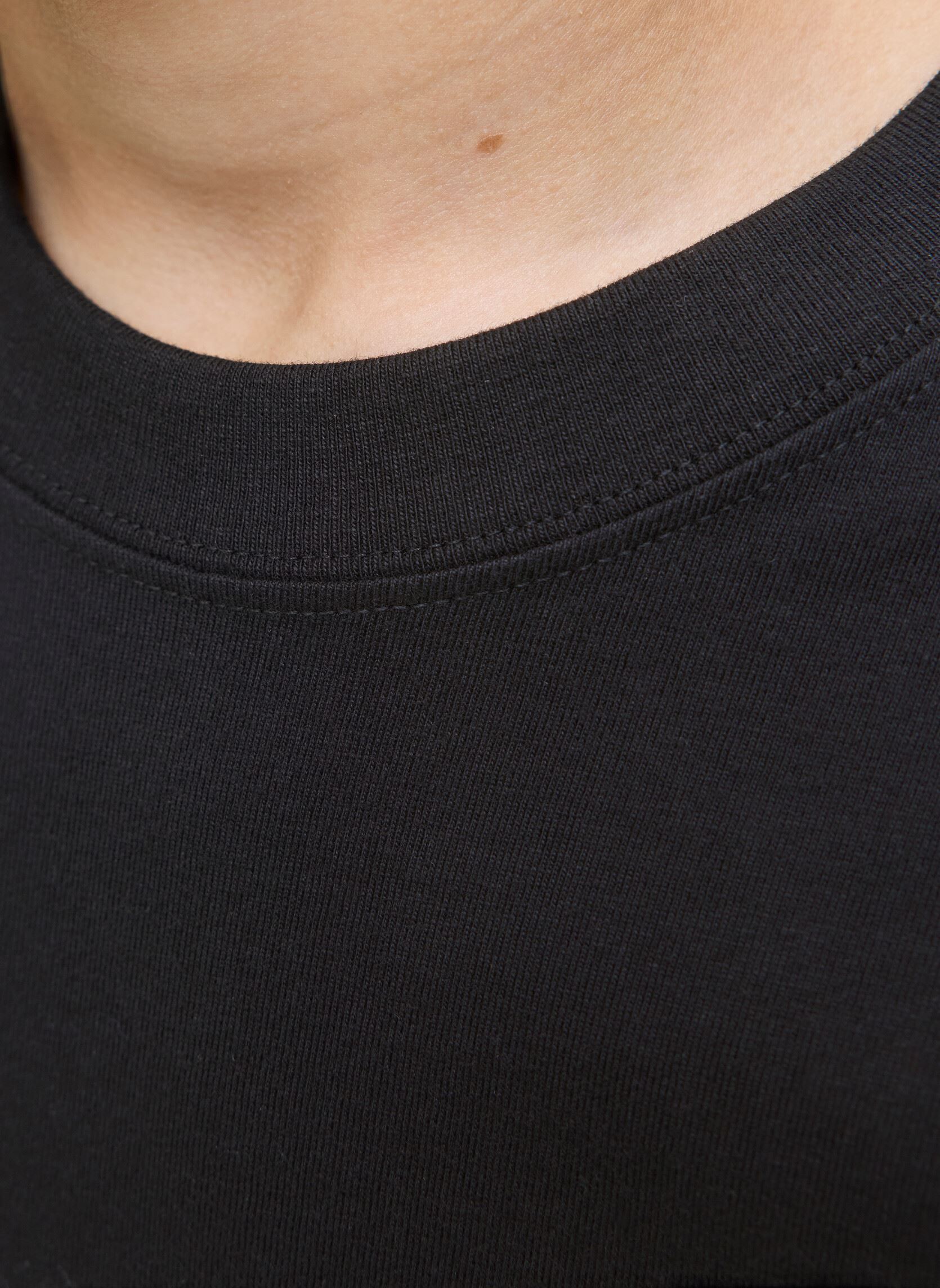 Tee-shirts manches longues Jornorrebro Emb Tee Ls Crew Neck Jnr garçon noir Jack & Jones Tee-shirts manches longues Jornorrebro Emb Tee Ls Crew Neck Jnr garçon noir BLACK