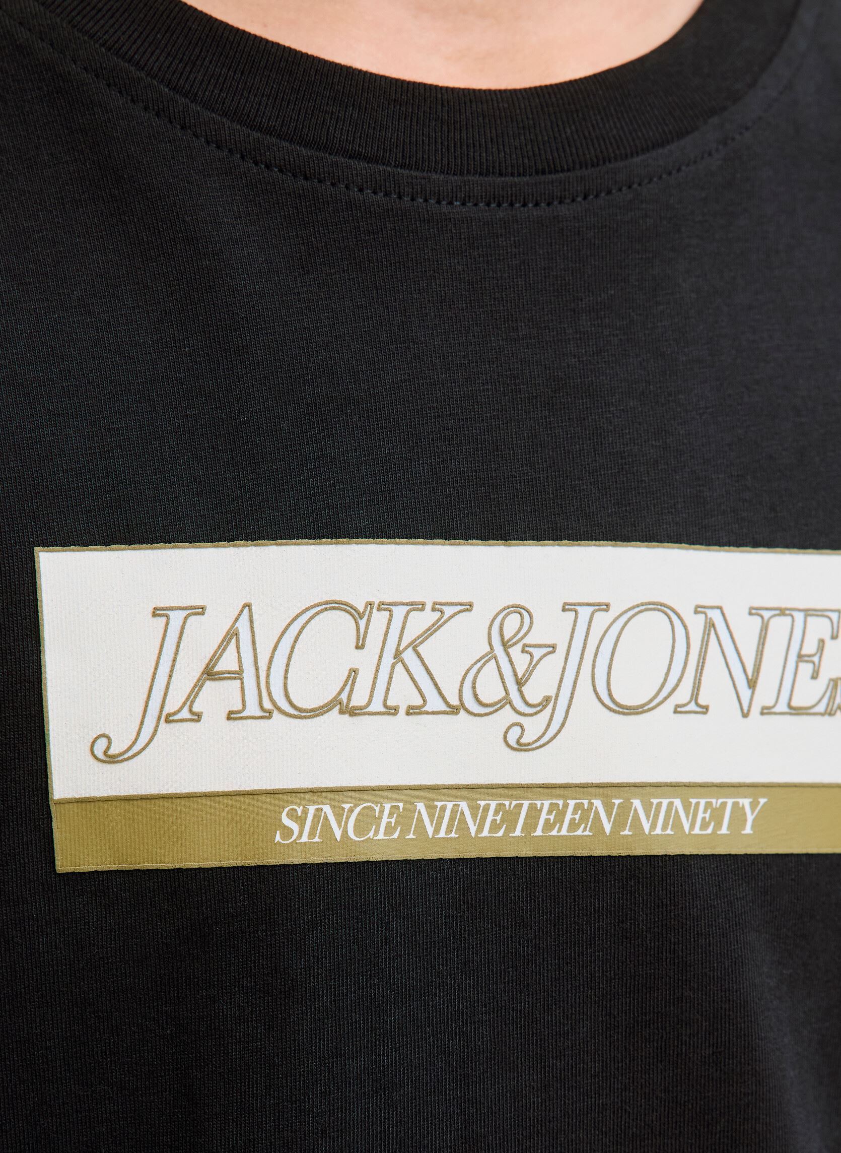 Tee-shirts manches courtes Jorinwood Block Brand Tee Ss Cn Noos Jnr garçon noir Jack & Jones Tee-shirts manches courtes Jorinwood Block Brand Tee Ss Cn Noos Jnr garçon noir BLACK