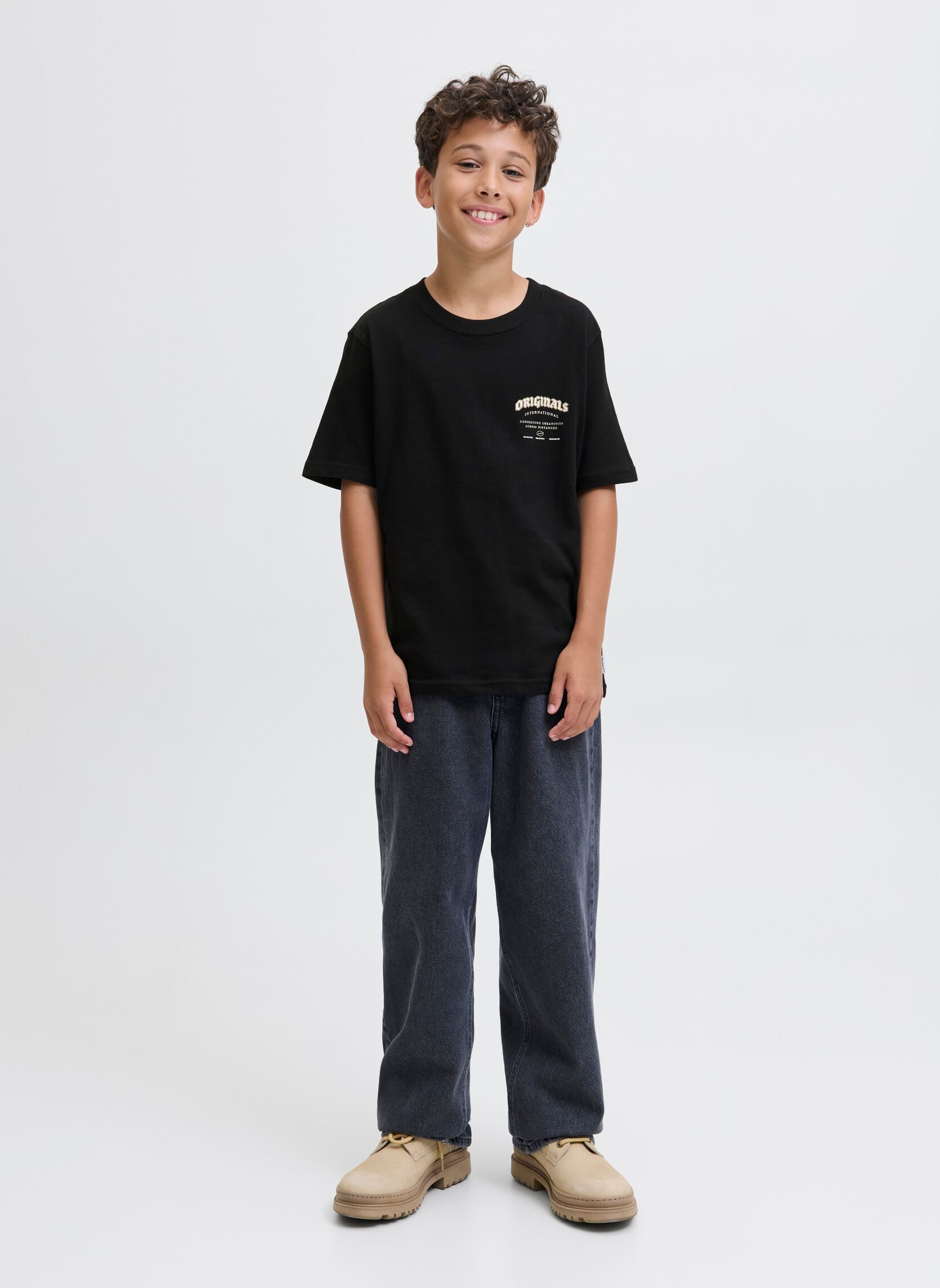 T-shirts met korte mouwen Jormeadows Typo Tee Ss Crew Neck Jnr jongens zwart Jack & Jones T-shirts met korte mouwen Jormeadows Typo Tee Ss Crew Neck Jnr jongens zwart BLACK