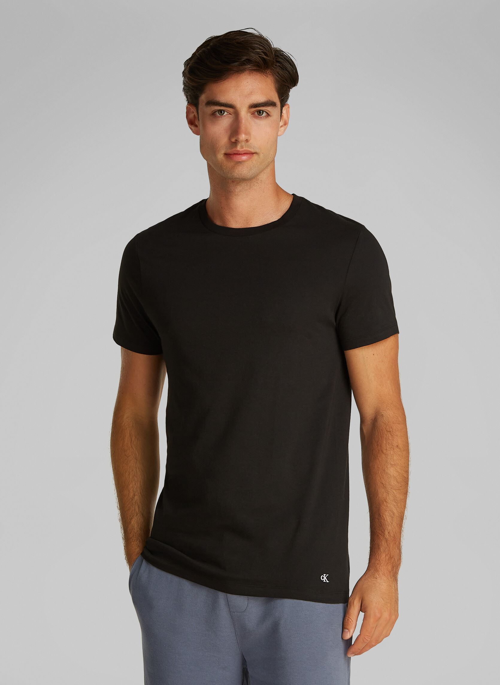 Tee-shirts manches courtes S/S Crew Neck 3Pk LV00NB4051 homme noir Calvin Klein Tee-shirts manches courtes S/S Crew Neck 3Pk LV00NB4051 homme noir Multi