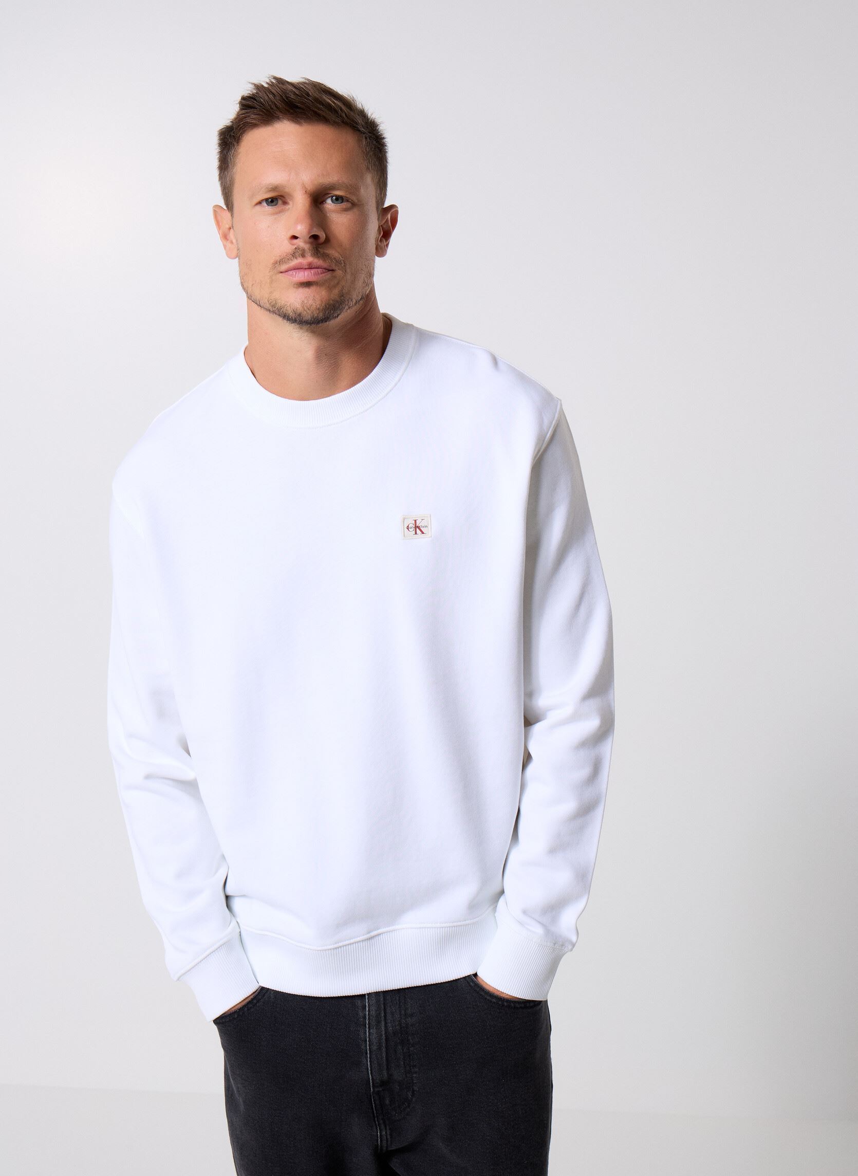 Pull Calvin Klein Jeans LS EU BADGE 350TERRY CN SWTSHRT EU - vue 5