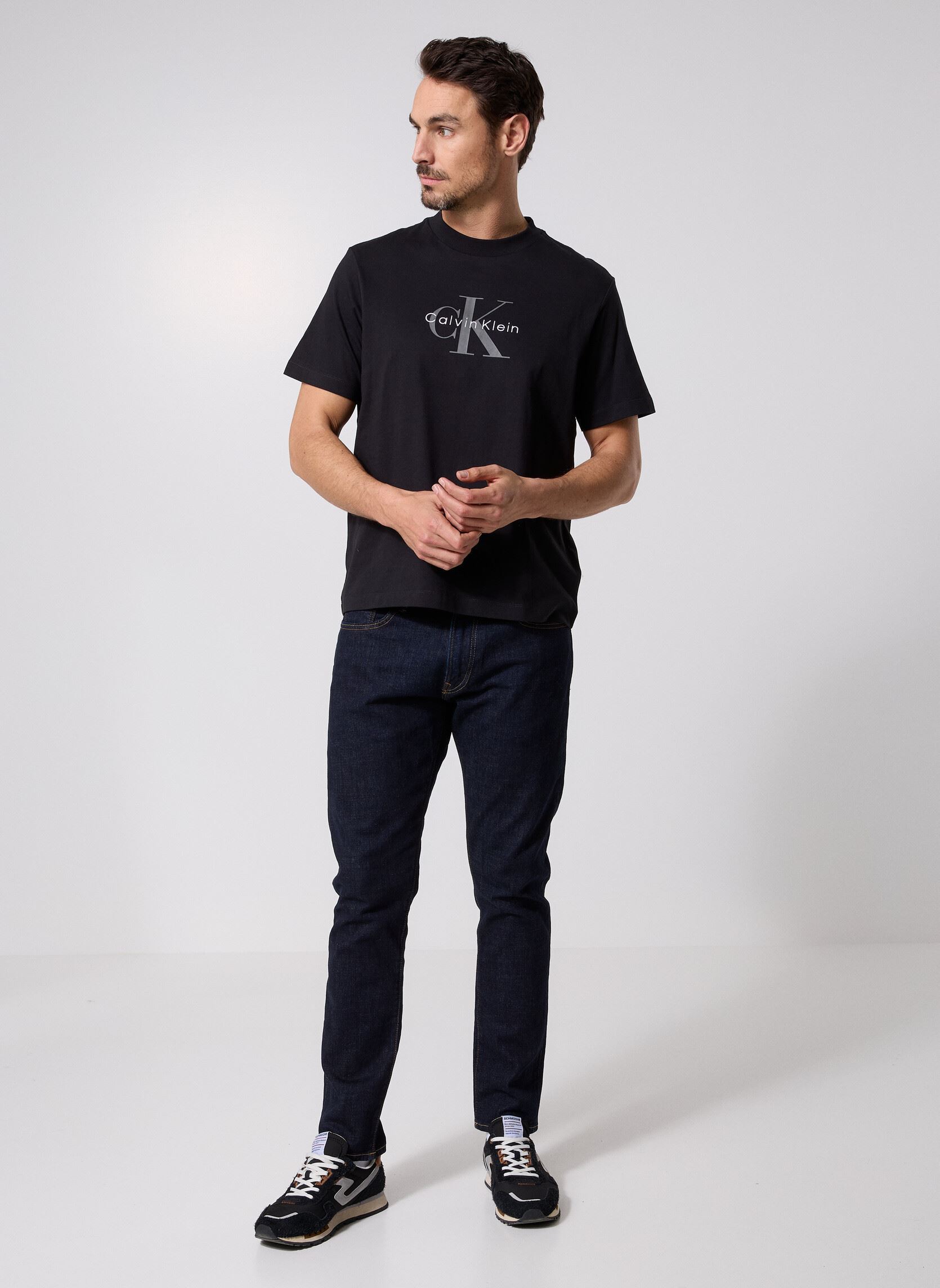 Kurzarm-T-Shirts Ss Hero Monologo Tee LV04RB862G herren schwarz Calvin Klein Jeans Kurzarm-T-Shirts Ss Hero Monologo Tee LV04RB862G herren schwarz Black