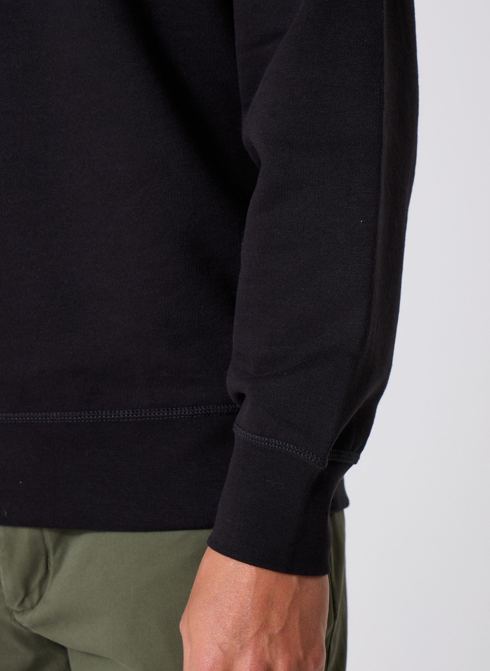 Sweats zippés Essential Fleece 1/4 MW0MW37233 homme noir Tommy Hilfiger Sweats zippés Essential Fleece 1/4 MW0MW37233 homme noir BLACK