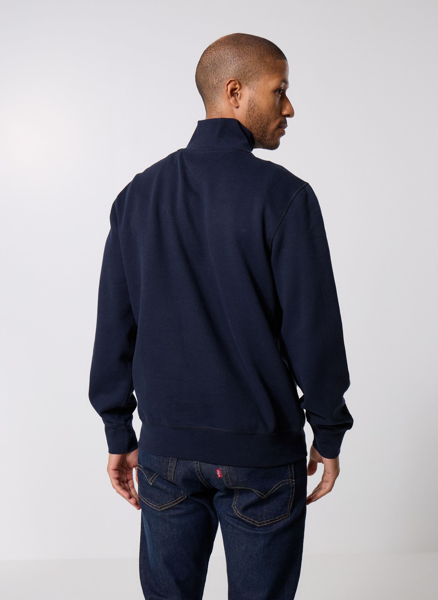 Sweats zippés Essential Fleece 1/4 MW0MW37233 homme bleu Tommy Hilfiger Sweats zippés Essential Fleece 1/4 MW0MW37233 homme bleu NAVY BLUE