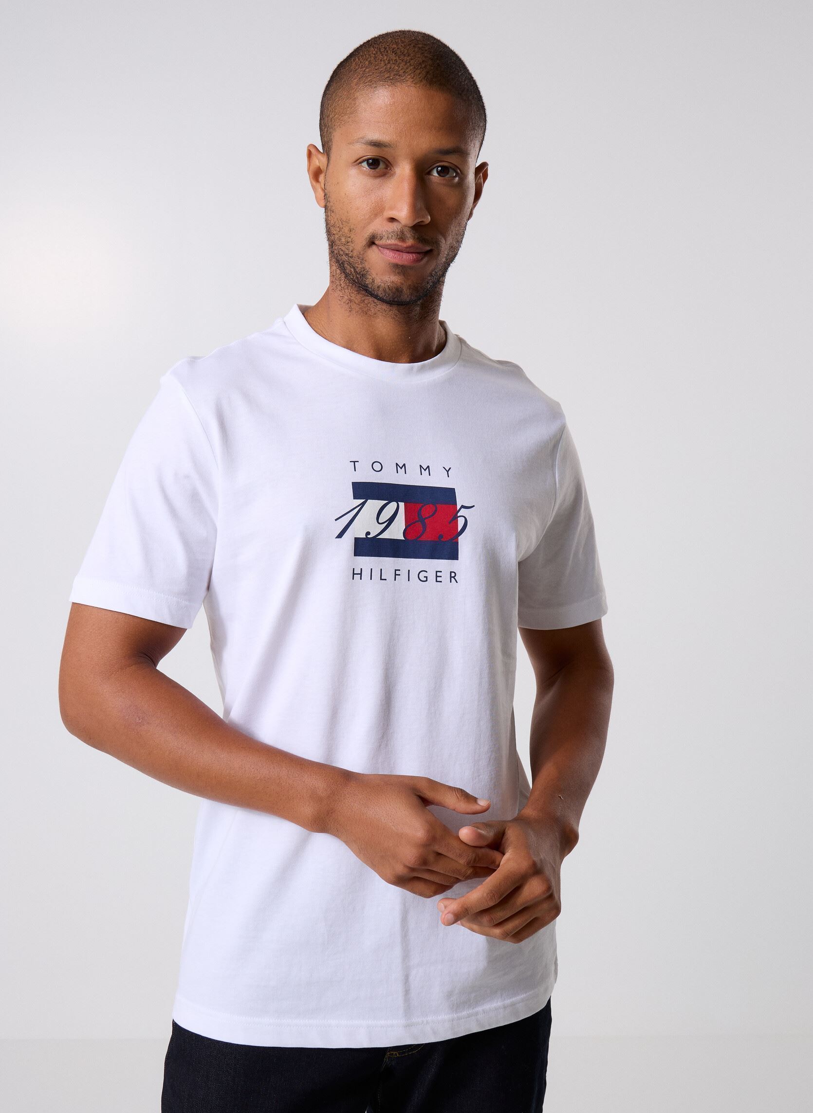 Vêtements Tommy Hilfiger Linear Flag Graphic MW0MW41338 pour Accessoires