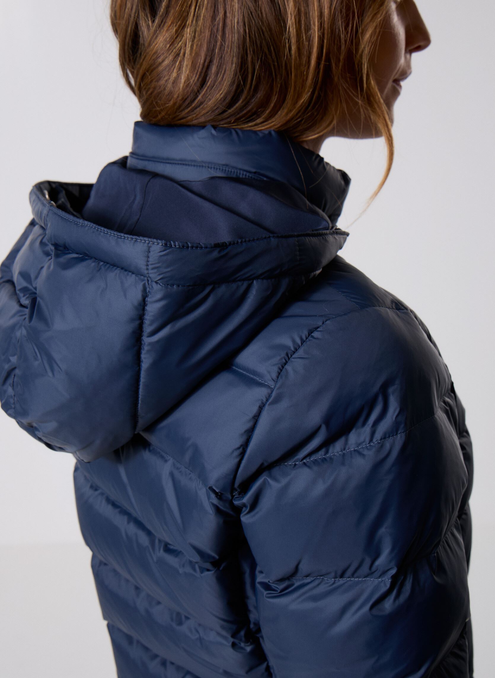 Doudounes Tjw Essential Hooded DW0DW18864 homme bleu Tommy Jeans Doudounes Tjw Essential Hooded DW0DW18864 homme bleu BLUE