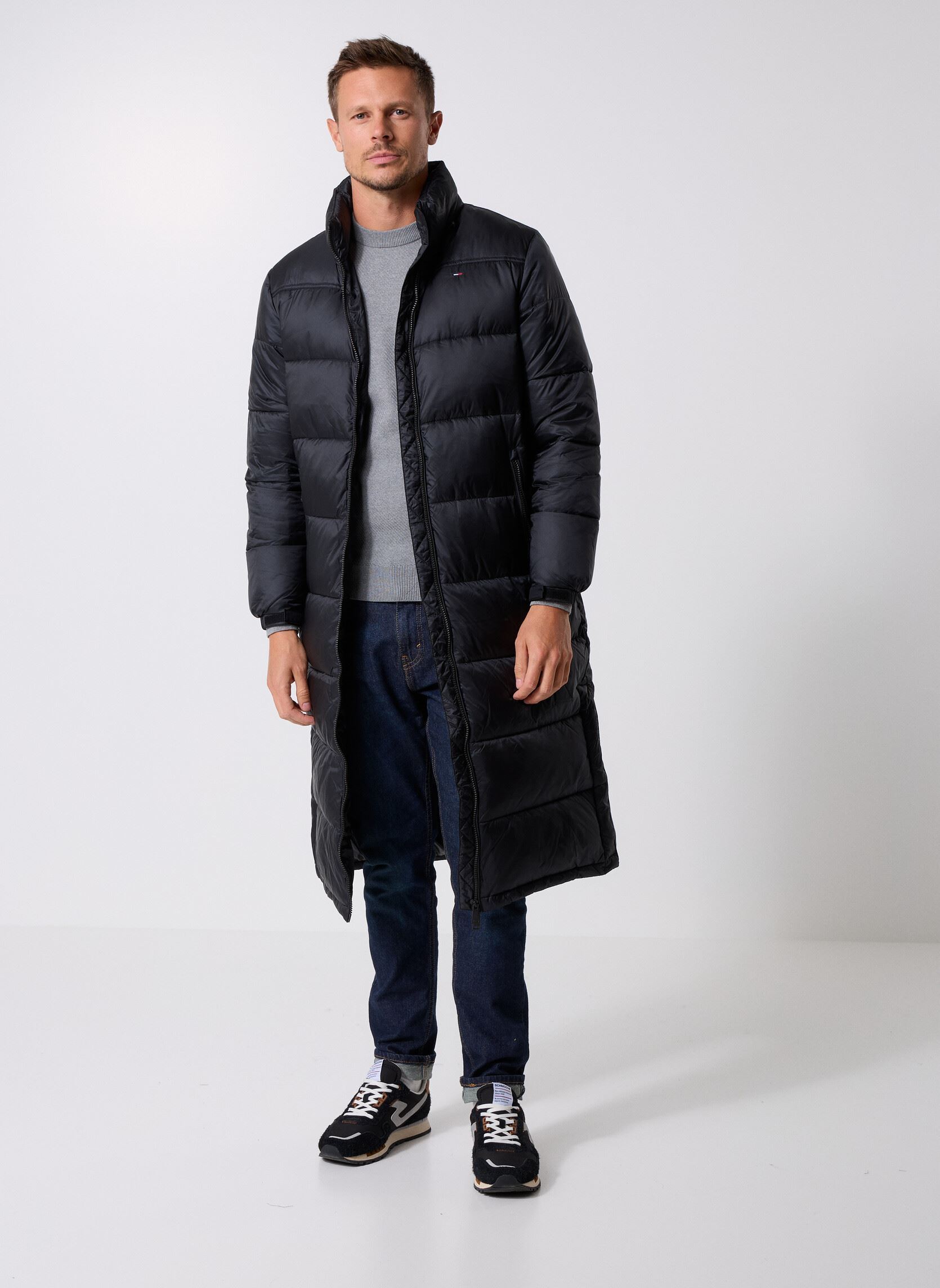 Doudounes Tjw Maxi Pckbl Hood DW0DW21614 homme noir Tommy Jeans Doudounes Tjw Maxi Pckbl Hood DW0DW21614 homme noir BLACK