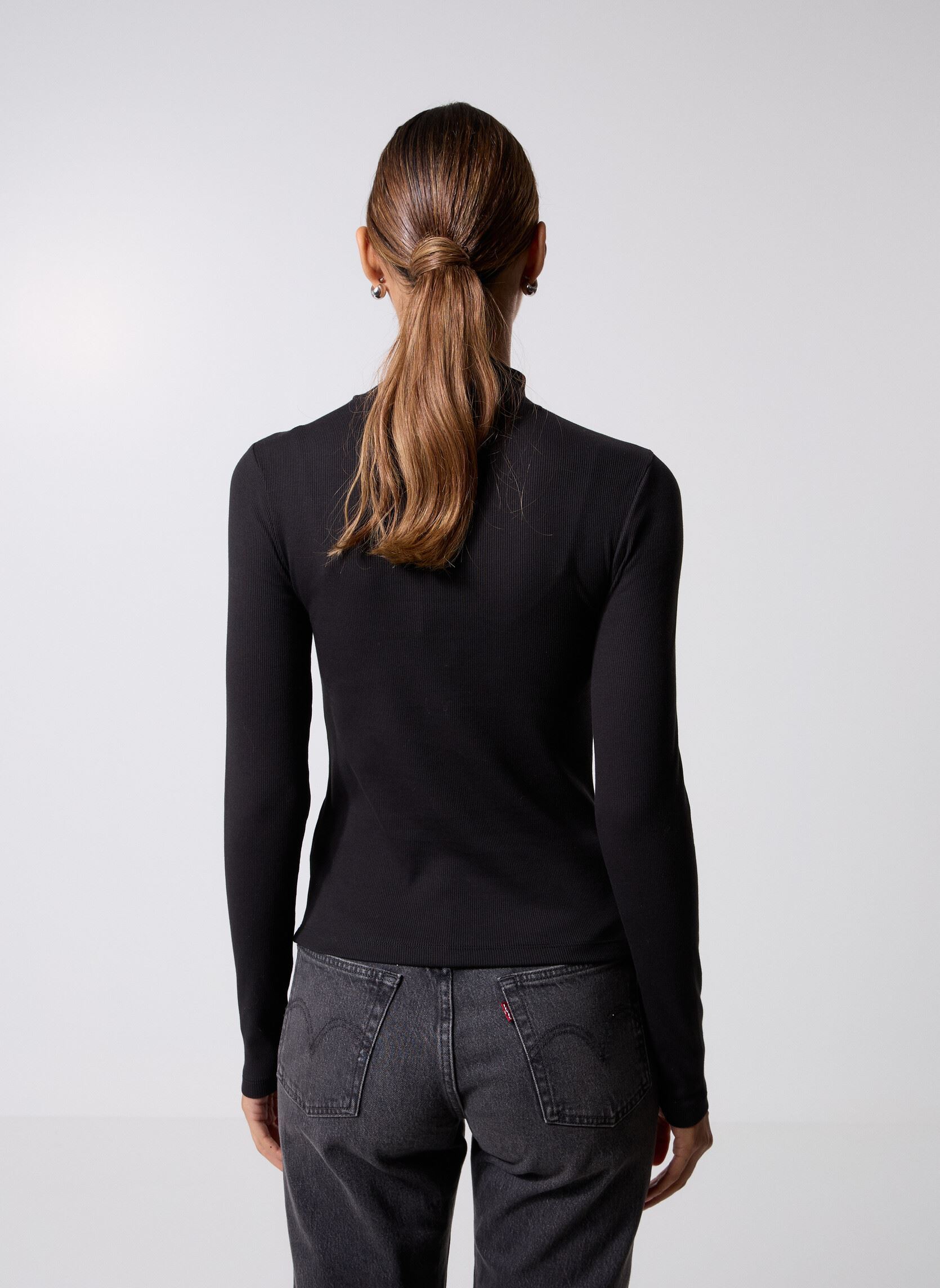 Langarm-T-Shirts Tjw Essential Mock N DW0DW19830 damen schwarz Tommy Jeans Langarm-T-Shirts Tjw Essential Mock N DW0DW19830 damen schwarz BLACK