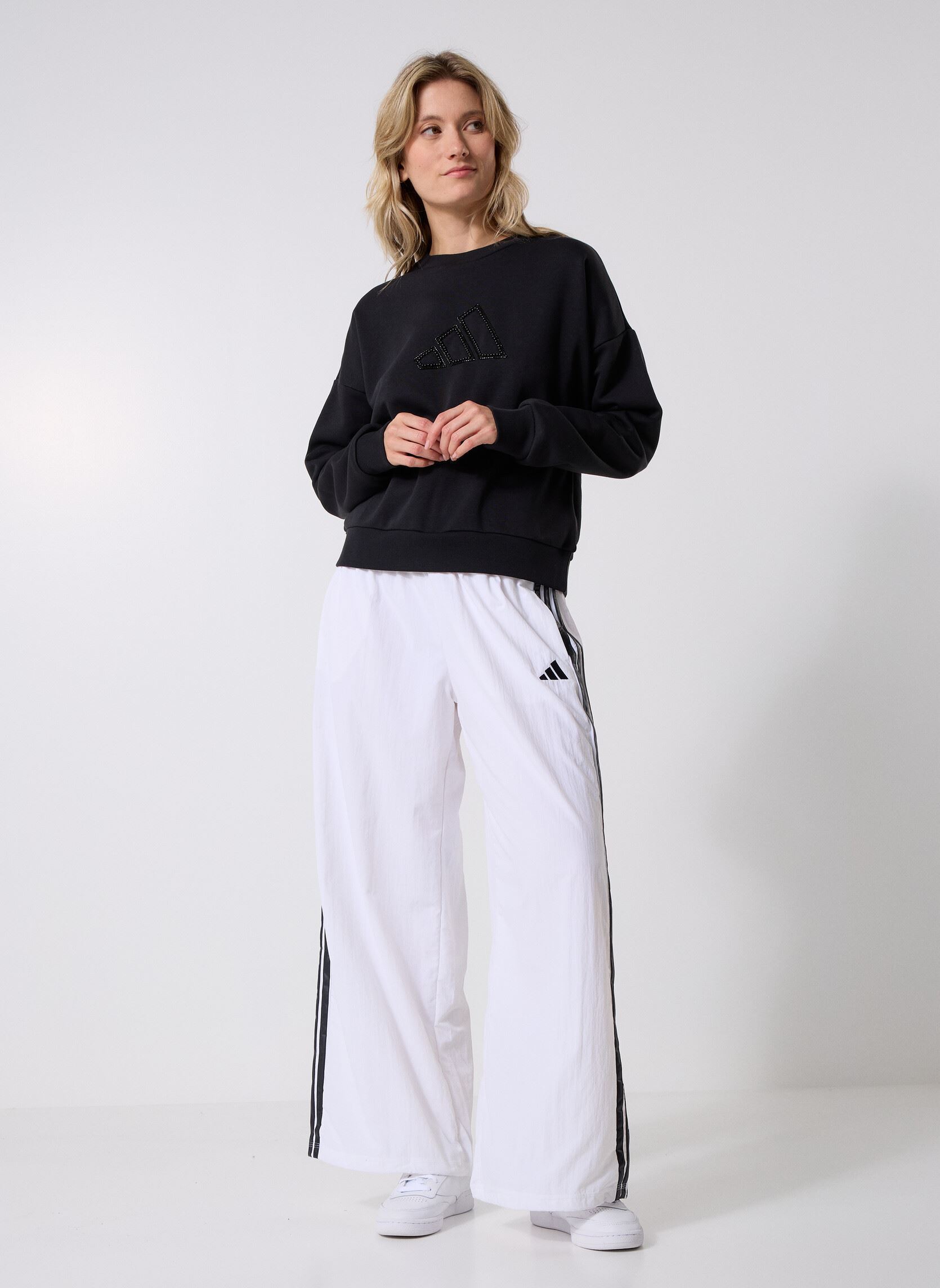 Sweats à capuche W CO PEARL SWT femme noir adidas sportswear Sweats à capuche W CO PEARL SWT femme noir Black