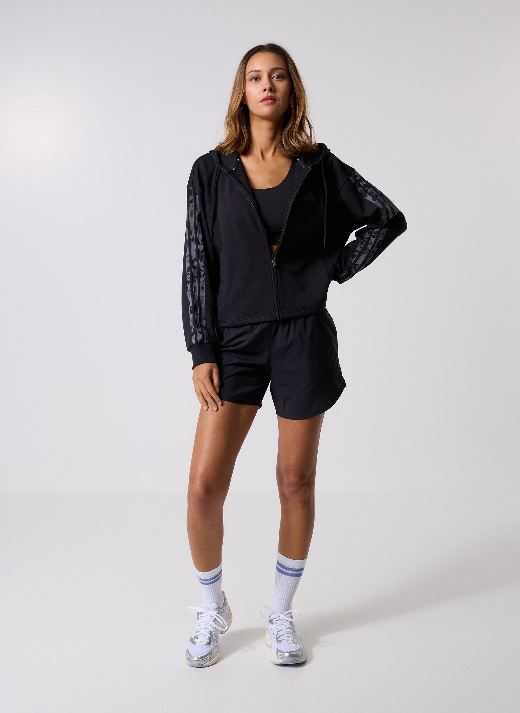 Felpe con zip W AOP FT FZ donna nero adidas sportswear Felpe con zip W AOP FT FZ donna nero BLACK/MULTCO