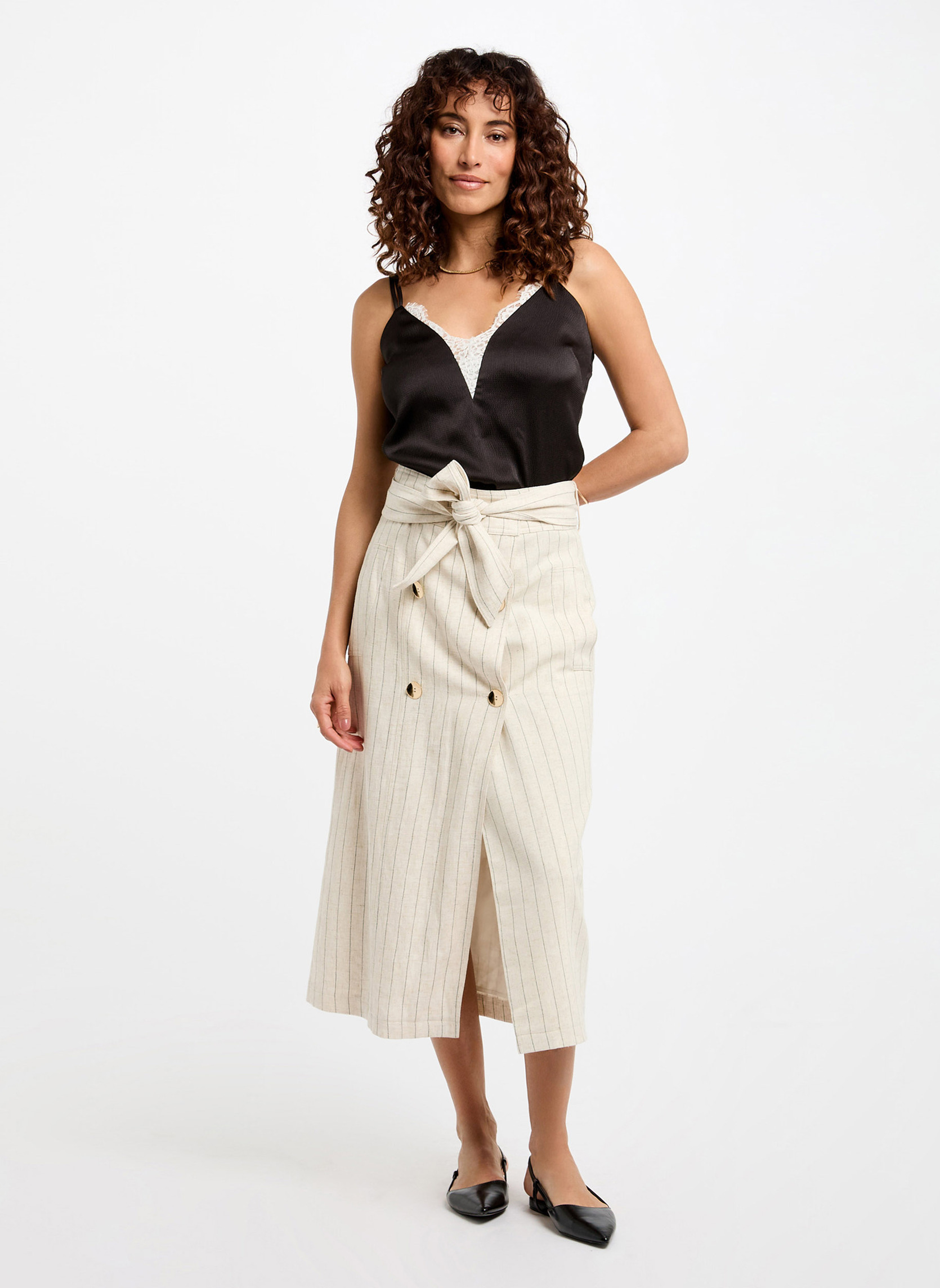 Jupe En Jean Femme Mi-Cuisse Fraternel – Coupe Vintage Asymétrique Et Look Usé Tendance