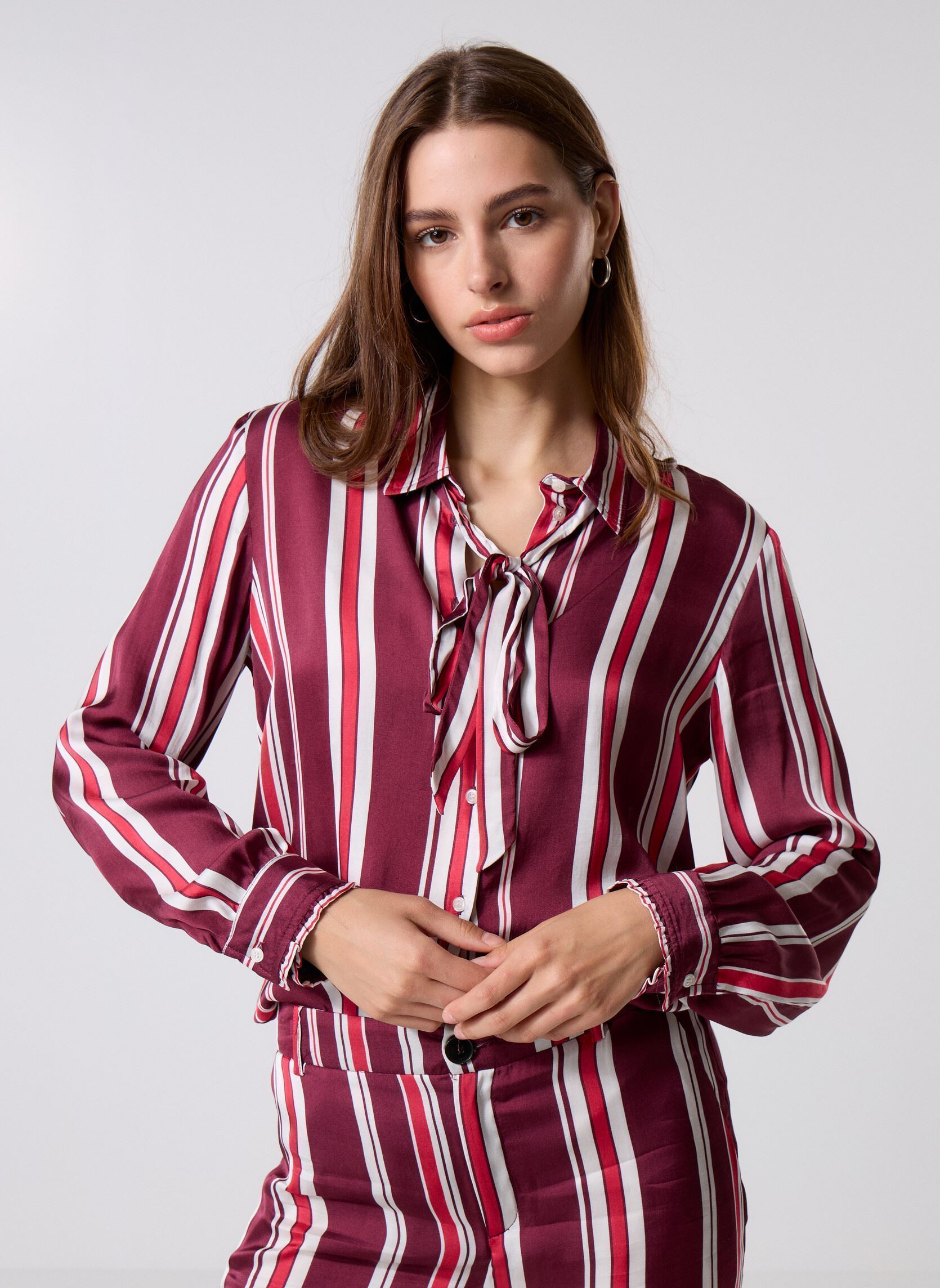 Vêtements IKKS Women B212075 pour Accessoires