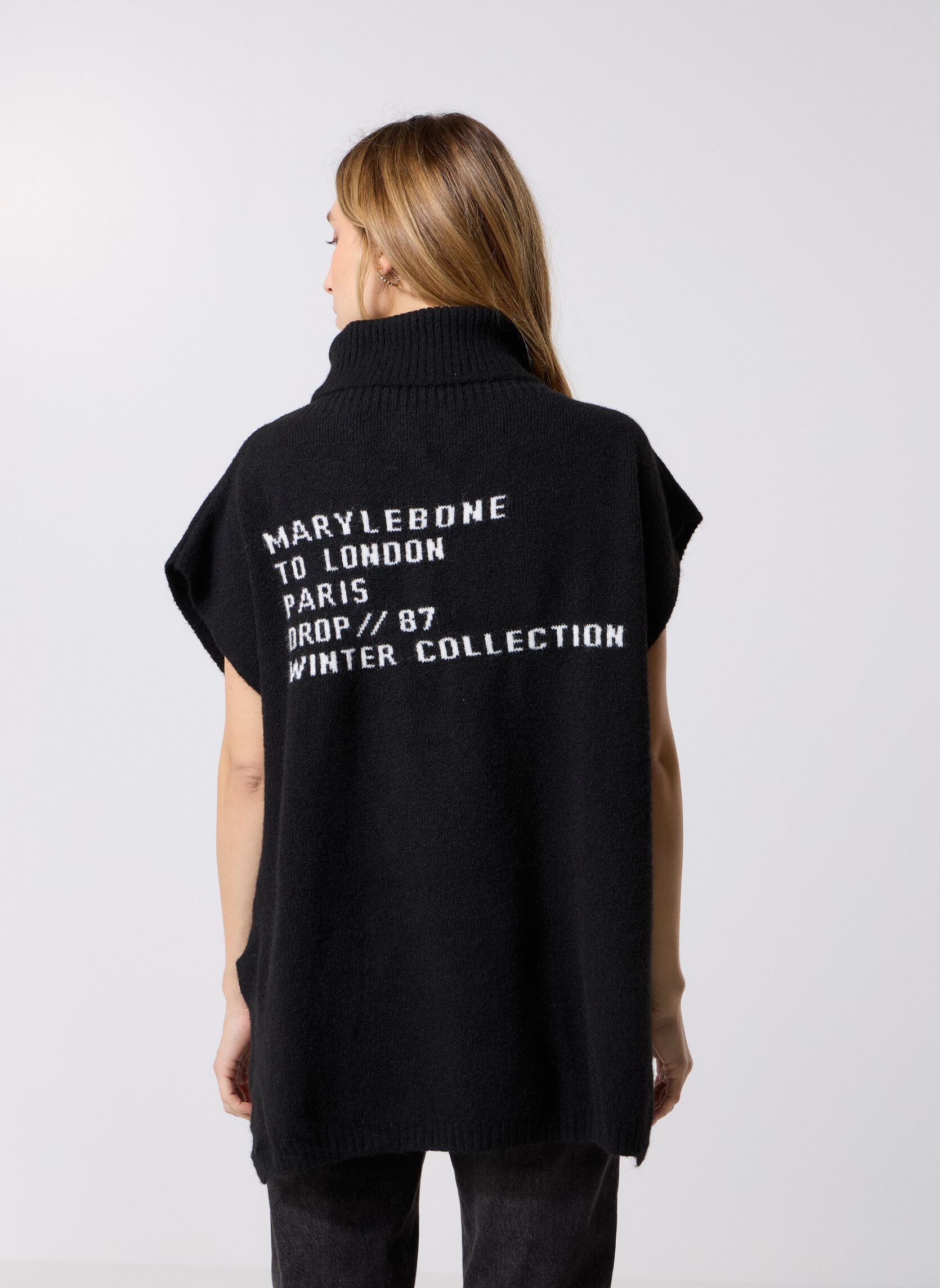 Poncho's B290105 dames zwart IKKS Women Poncho's B290105 dames zwart 02-NOIR