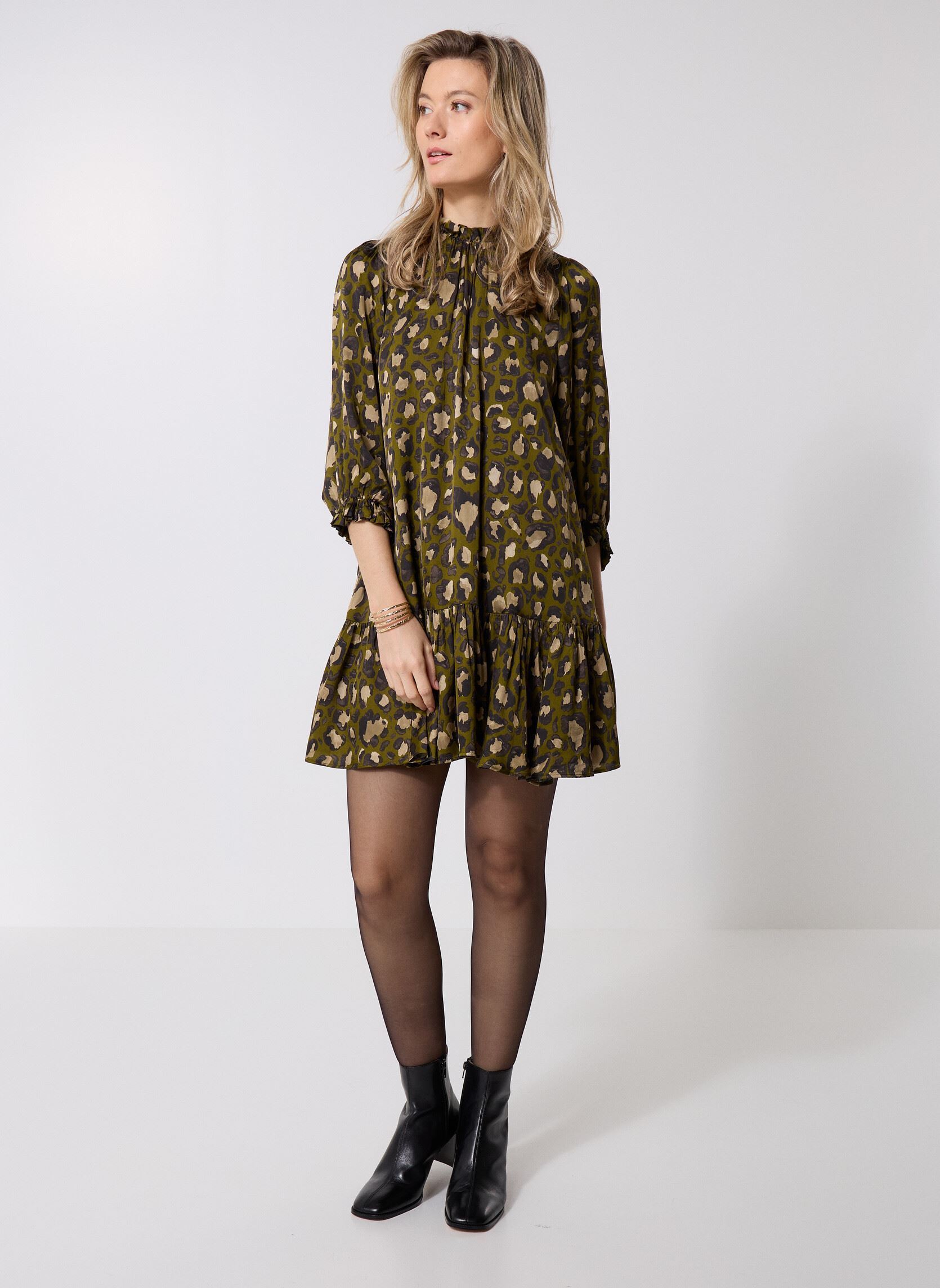 Jurken B230345 dames groen IKKS Women Jurken B230345 dames groen 57-KAKI FONCÉ