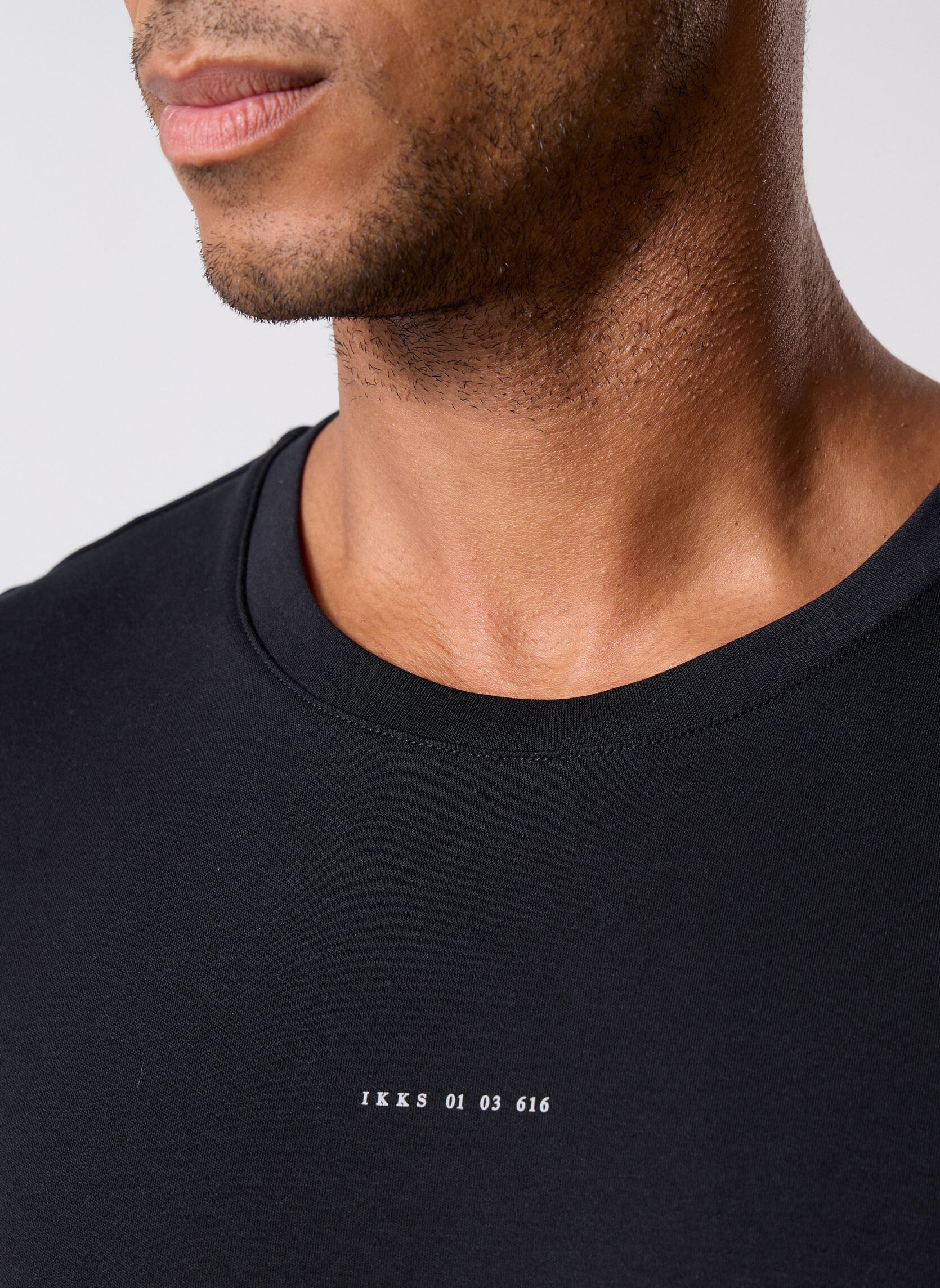 Kurzarm-T-Shirts M210093 herren schwarz IKKS Men Kurzarm-T-Shirts M210093 herren schwarz 02-NOIR