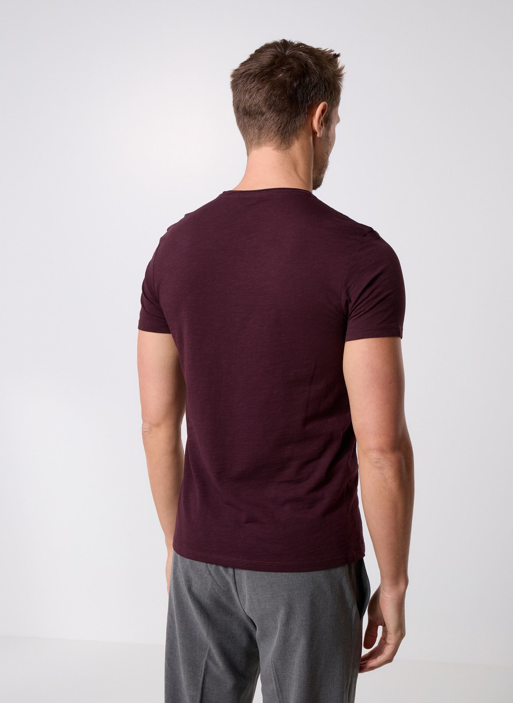 Tee-shirts manches courtes M210013 homme violet IKKS Men Tee-shirts manches courtes M210013 homme violet 88-PRUNE