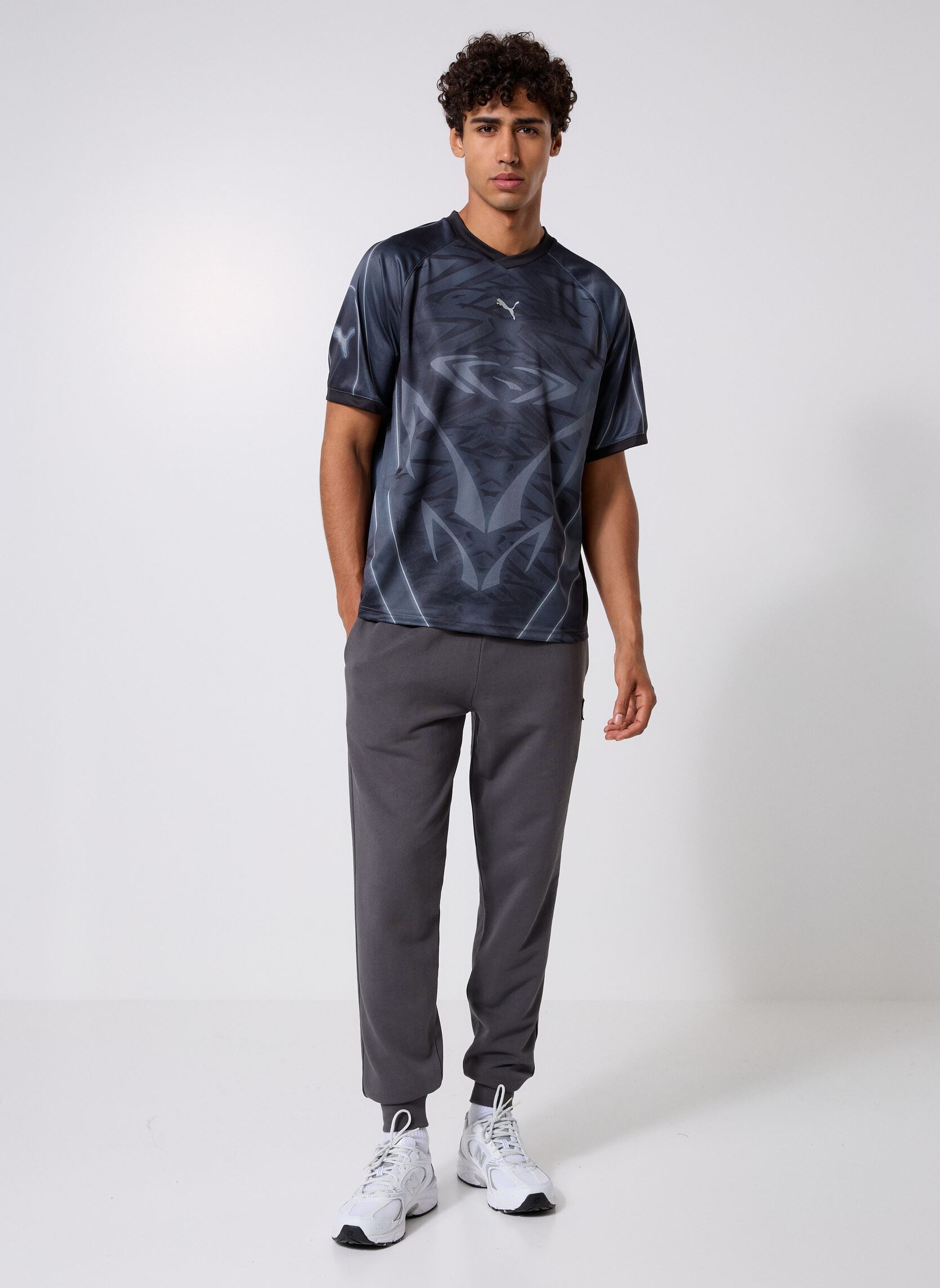 Tee-shirts manches courtes Pumatech-X Aop Relaxed Football Jersey homme noir Puma Tee-shirts manches courtes Pumatech-X Aop Relaxed Football Jersey homme noir PUMA BLACK-AOP