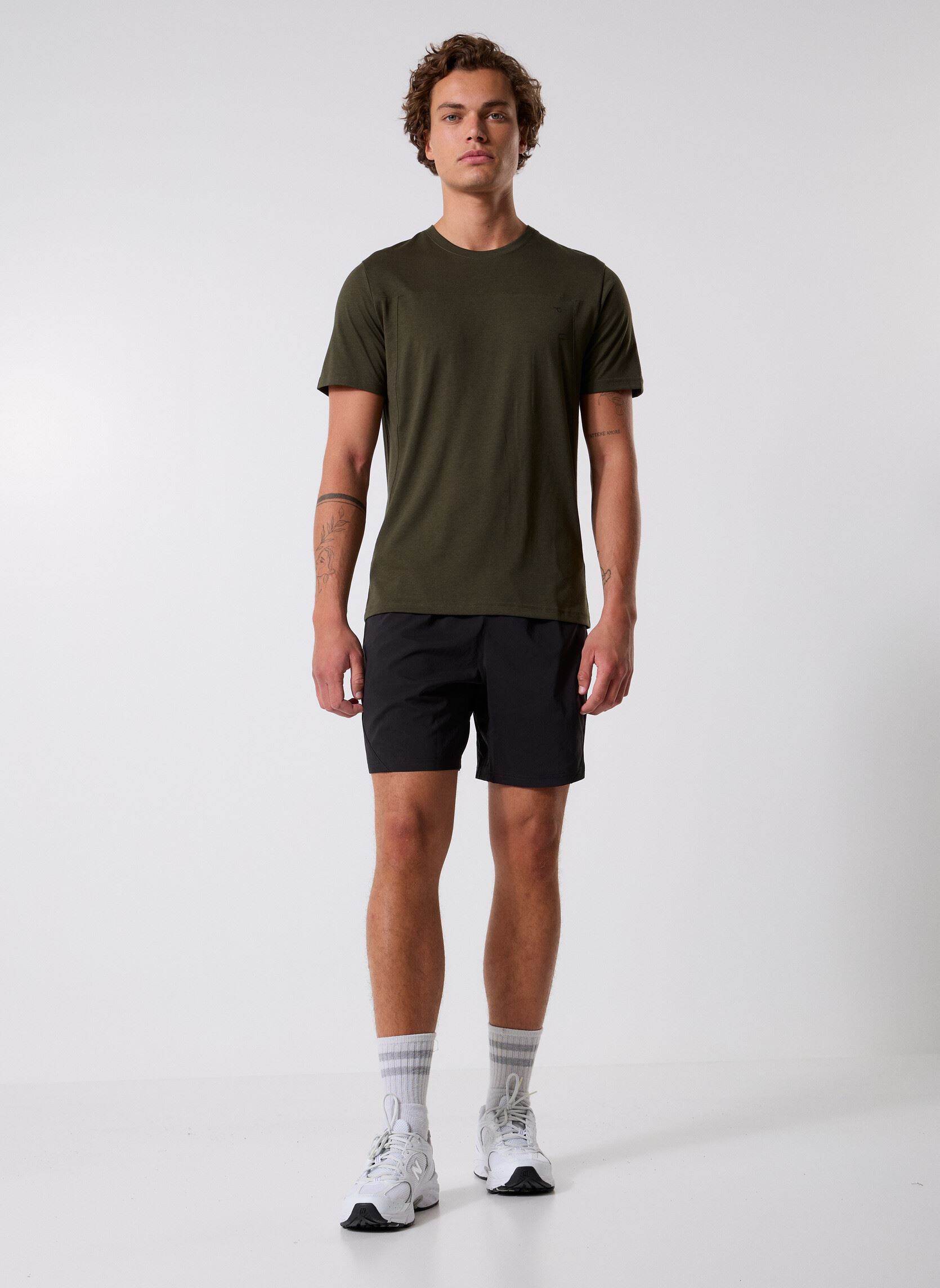 Kurzarm-T-Shirts M Tad Tech Triblend Tee herren grün Puma Kurzarm-T-Shirts M Tad Tech Triblend Tee herren grün Dark Olive