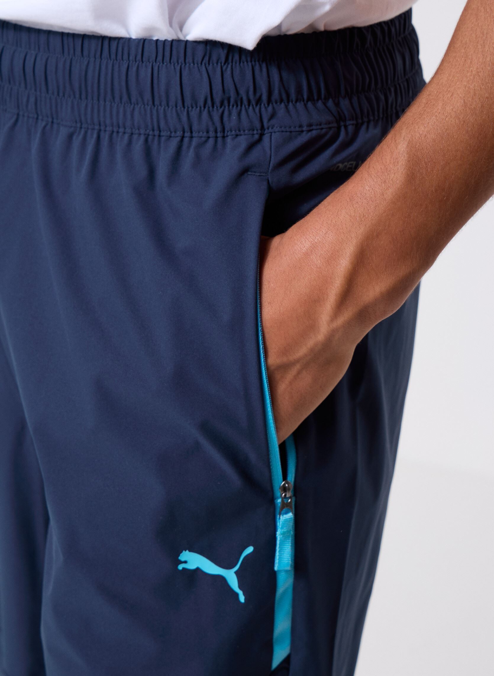 Joggingbroeken Mcfc Pumatech Woven Pants heren blauw Puma Joggingbroeken Mcfc Pumatech Woven Pants heren blauw Deep Navy-Team L