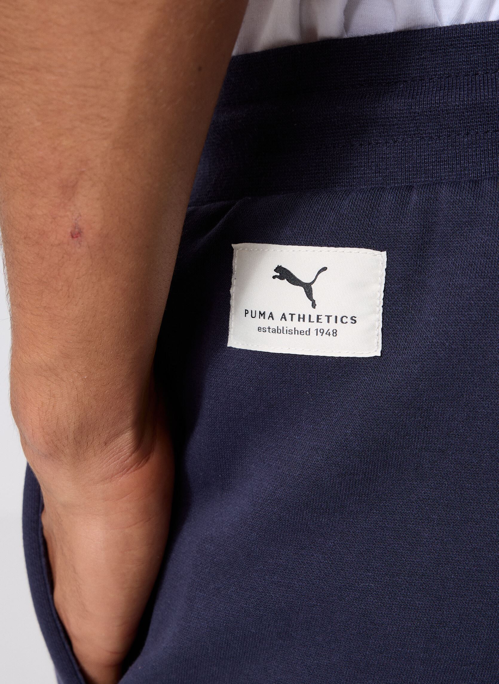 Joggings Puma Class Relaxed Pinnacle Pintuck Sw homme bleu Puma Joggings Puma Class Relaxed Pinnacle Pintuck Sw homme bleu New Navy