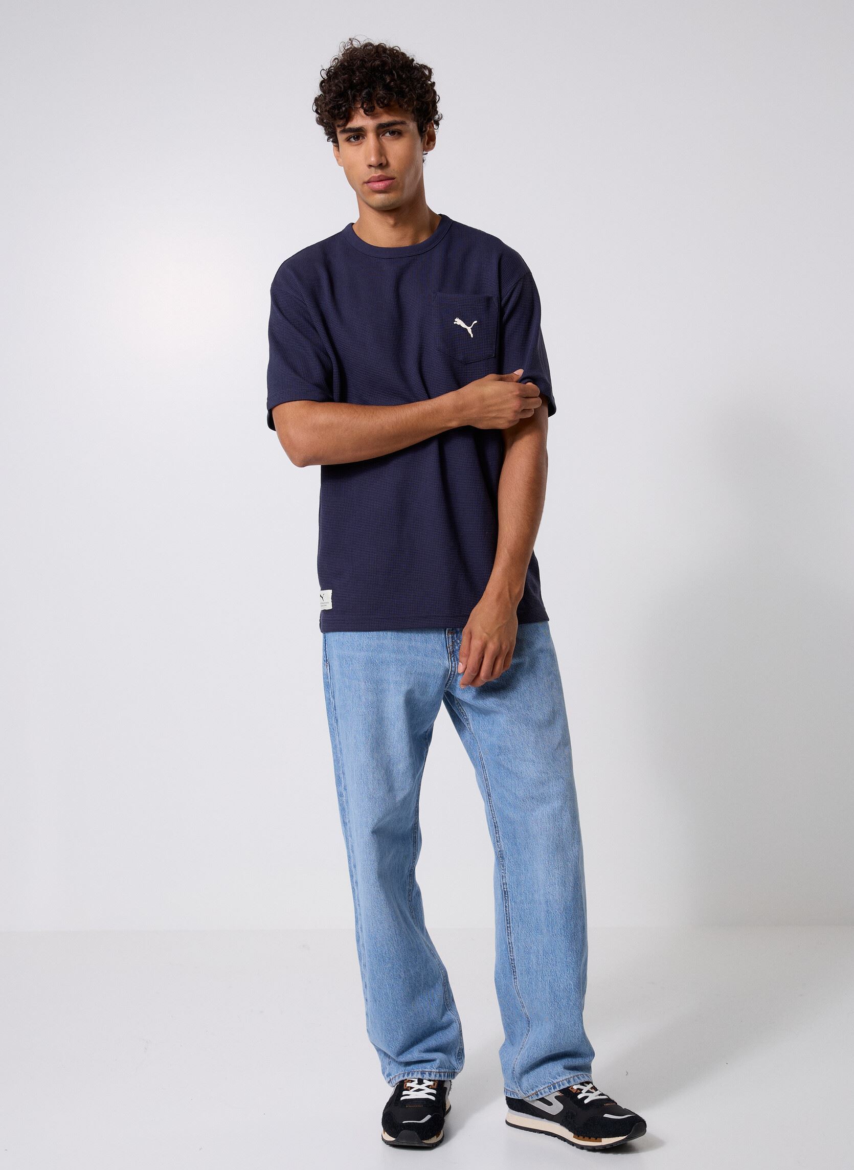 Tee-shirts manches courtes Puma Class Relaxed Pinnacle Tee homme bleu Puma Tee-shirts manches courtes Puma Class Relaxed Pinnacle Tee homme bleu New Navy