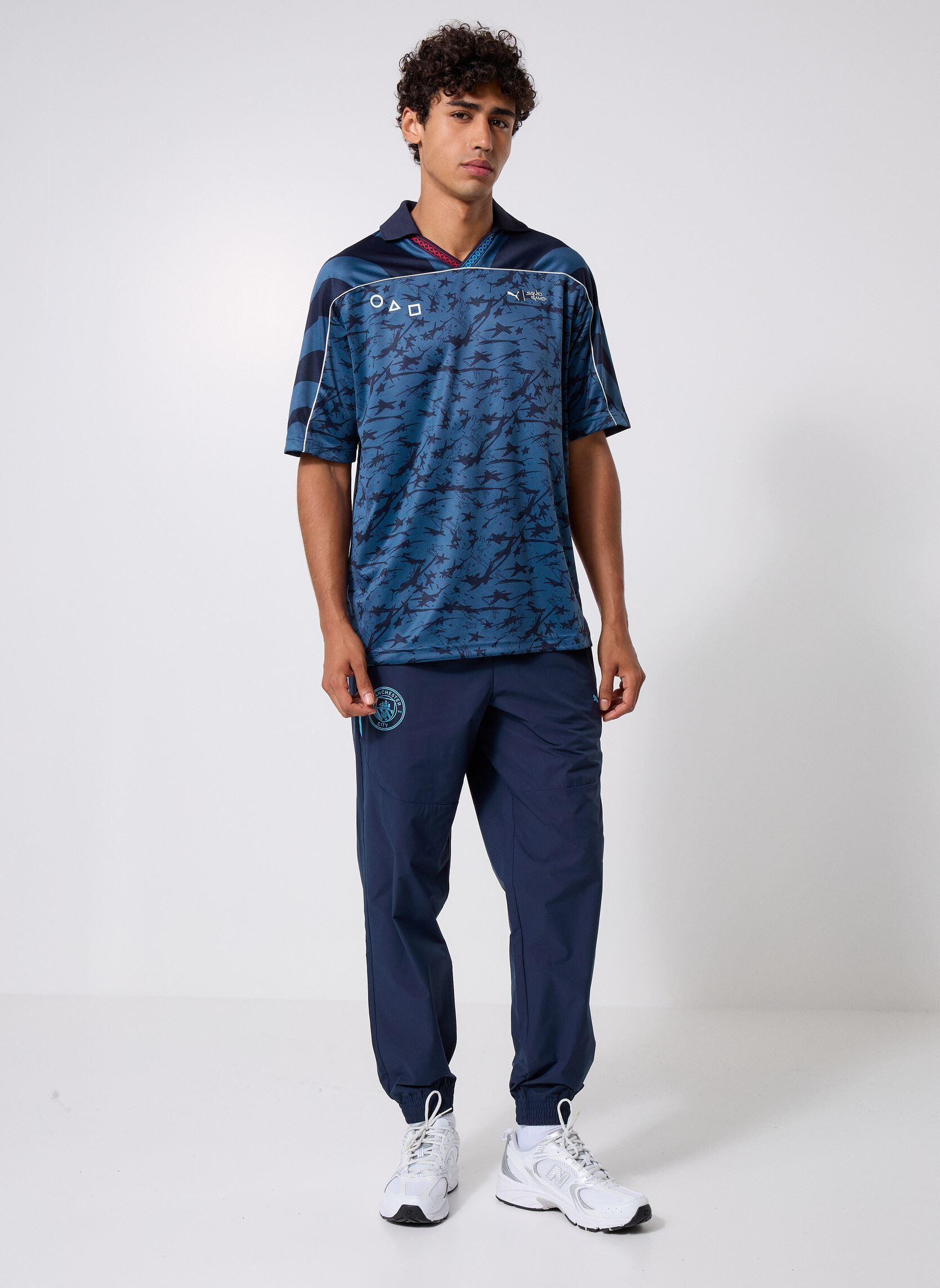 Tee-shirts manches courtes Puma X Squid Game Aop Relaxed Football J homme bleu Puma Tee-shirts manches courtes Puma X Squid Game Aop Relaxed Football J homme bleu New Navy